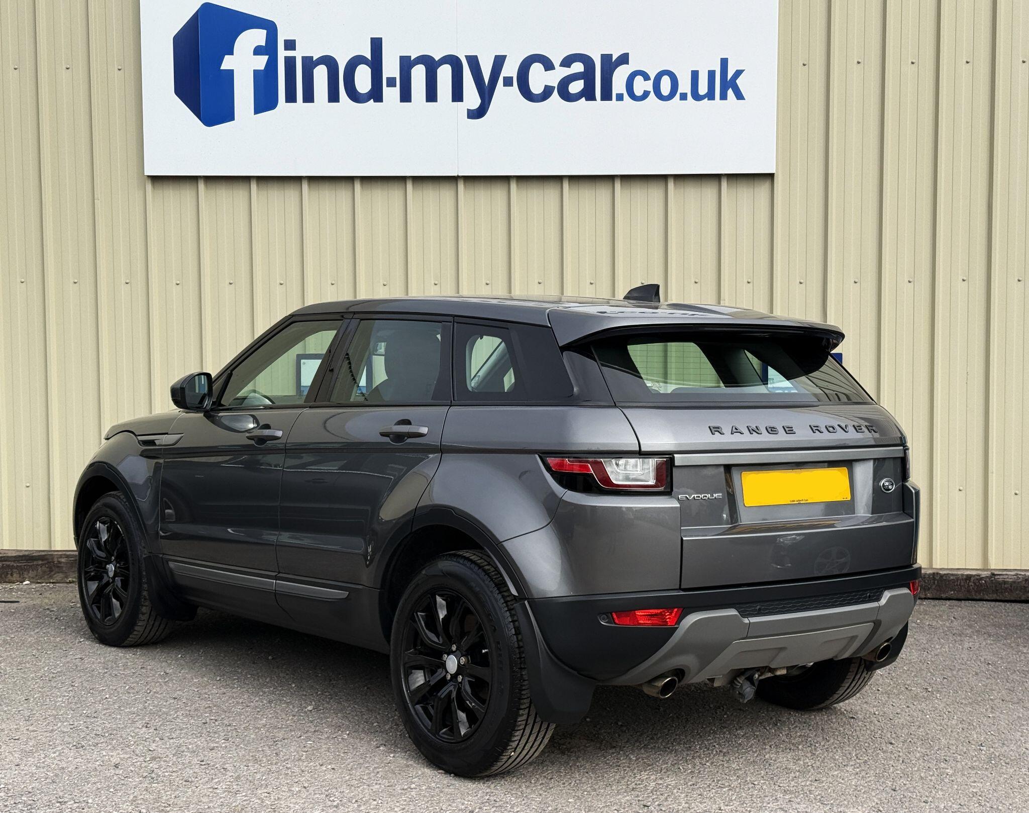 Land Rover Range Rover Evoque view 2
