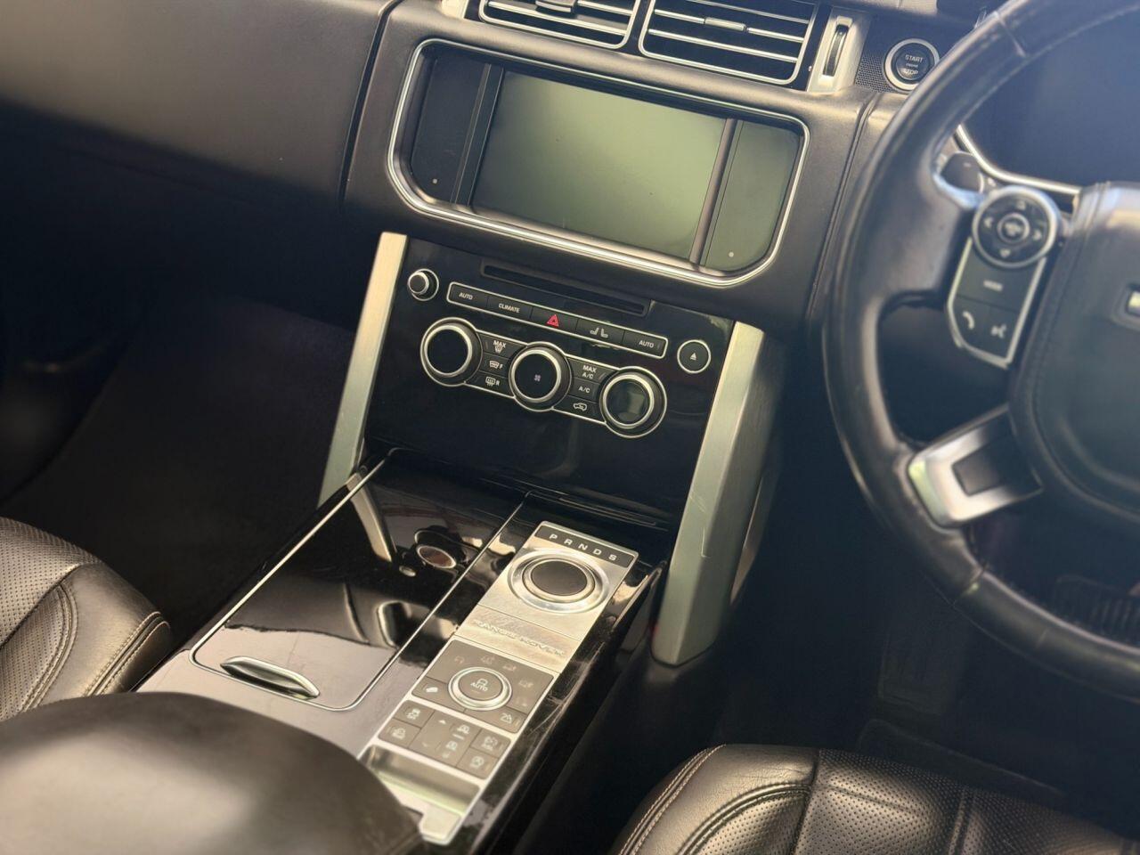 Land Rover Range Rover view 43