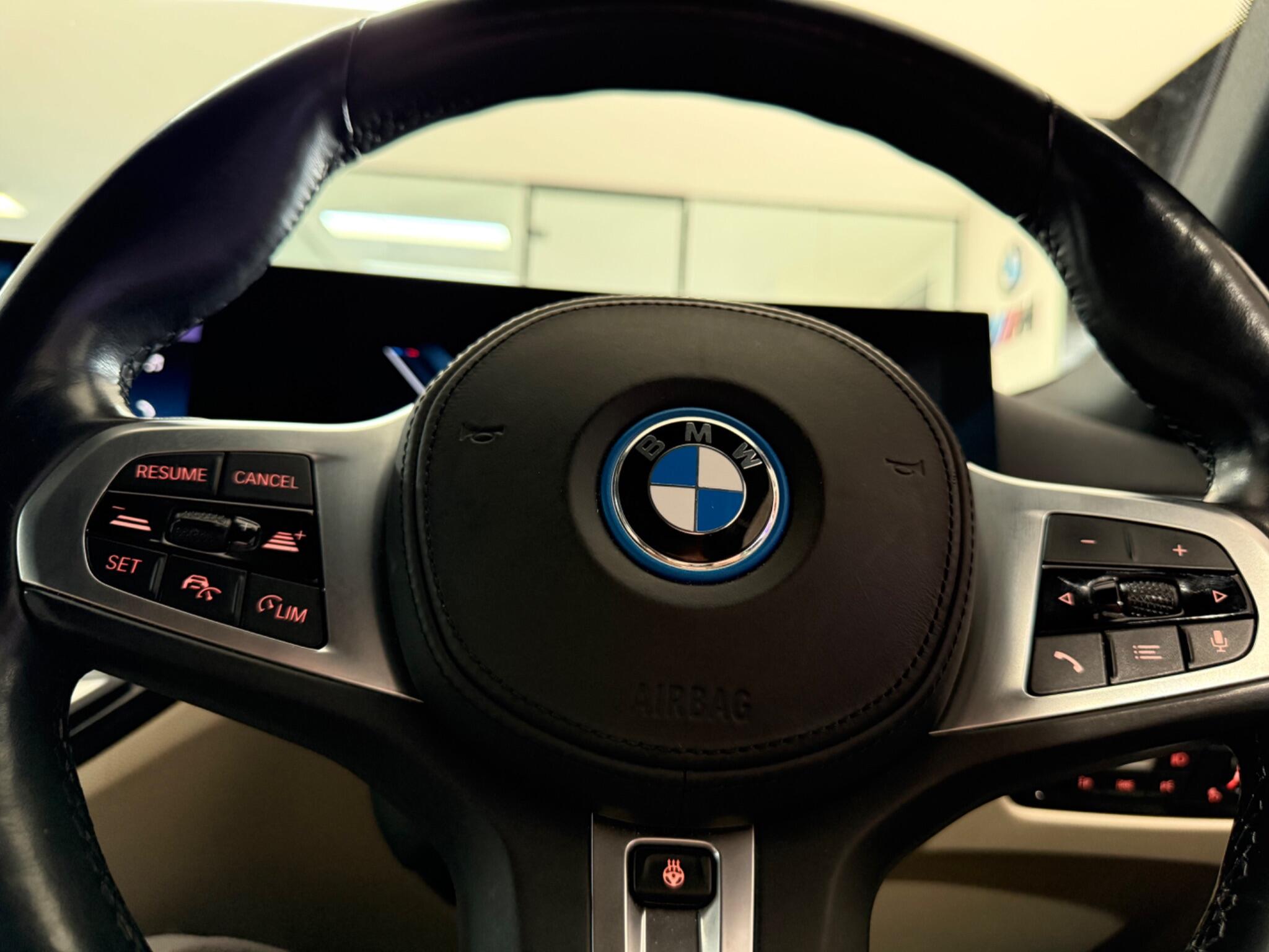 BMW I4 view 15