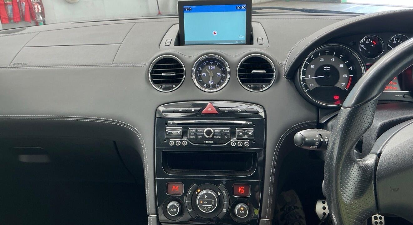 Peugeot RCZ view 6