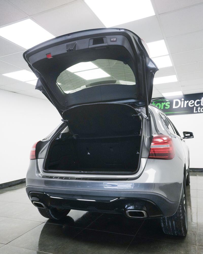 Mercedes-Benz Gla view 7