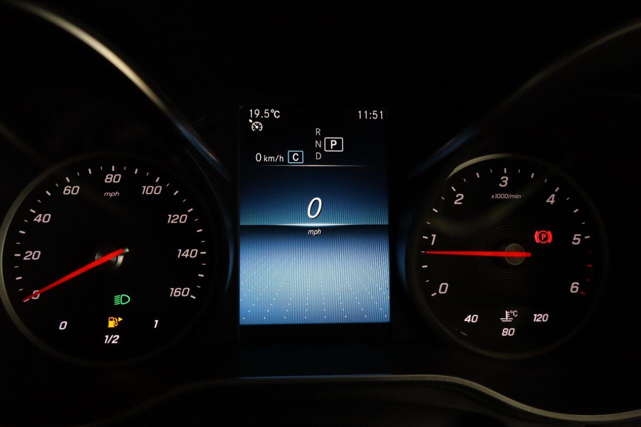 Mercedes-Benz GLC view 23