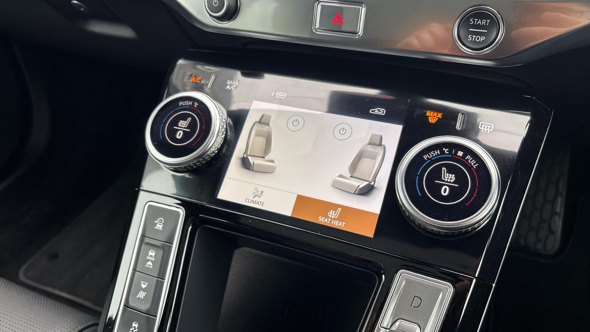 Jaguar I-Pace view 35