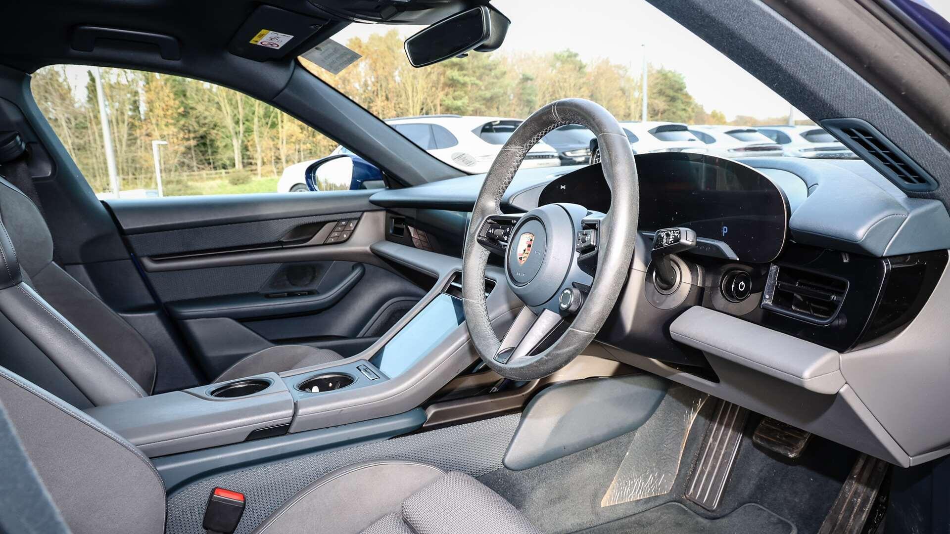Porsche Taycan view 12