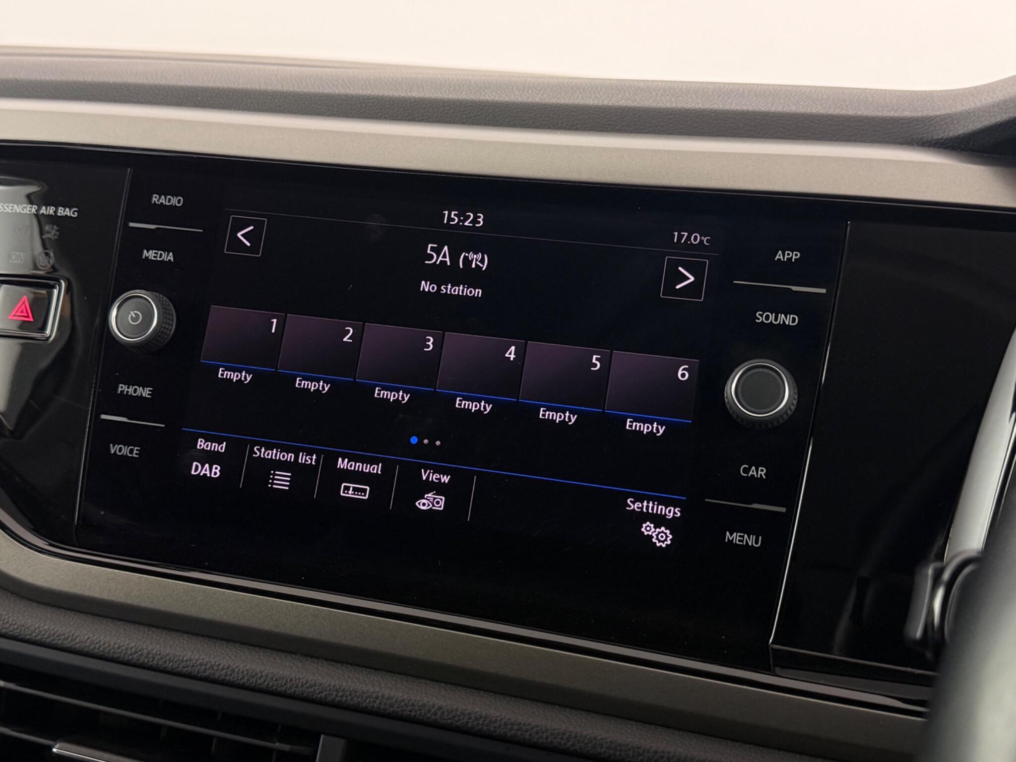 Volkswagen Polo view 20