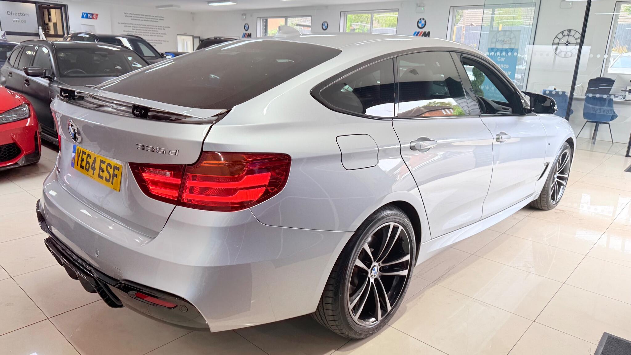 BMW 3 Series view 47