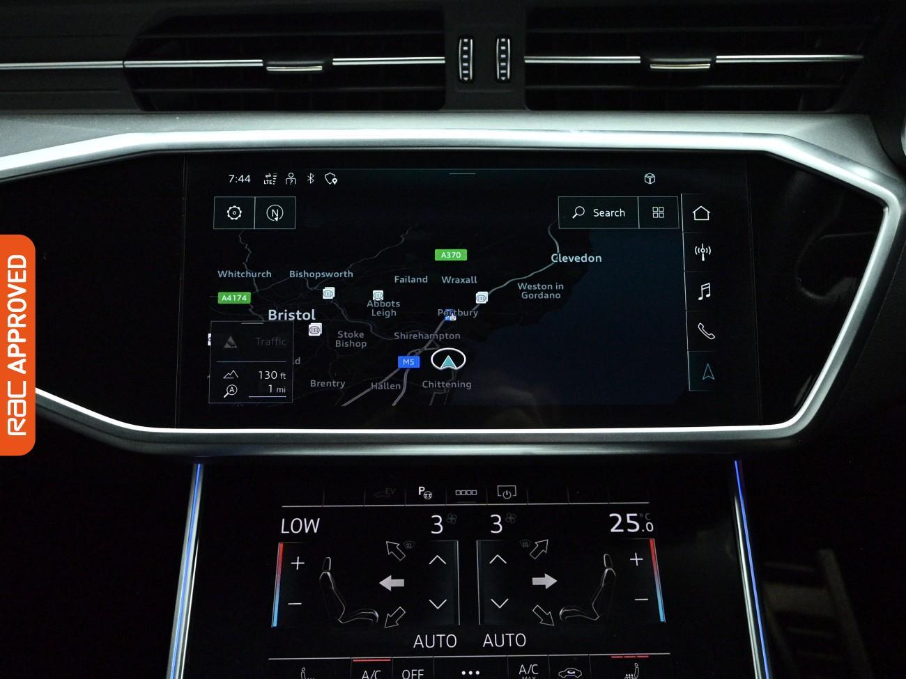 Audi A6 view 3