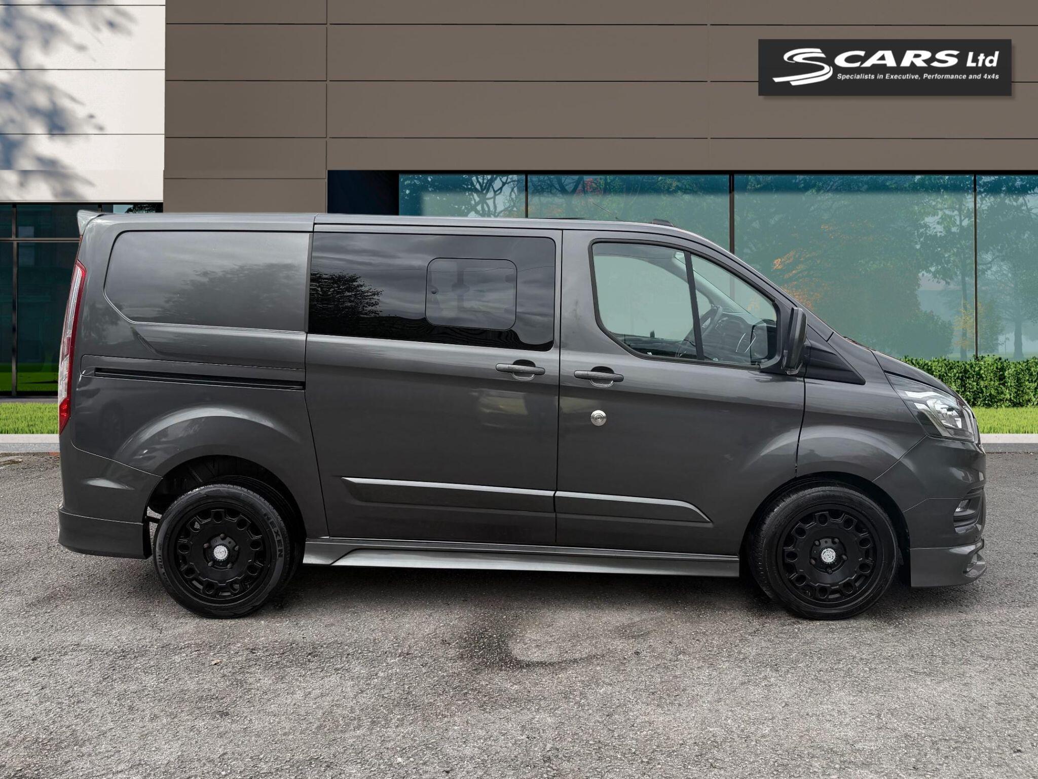 Ford Transit Custom view 8