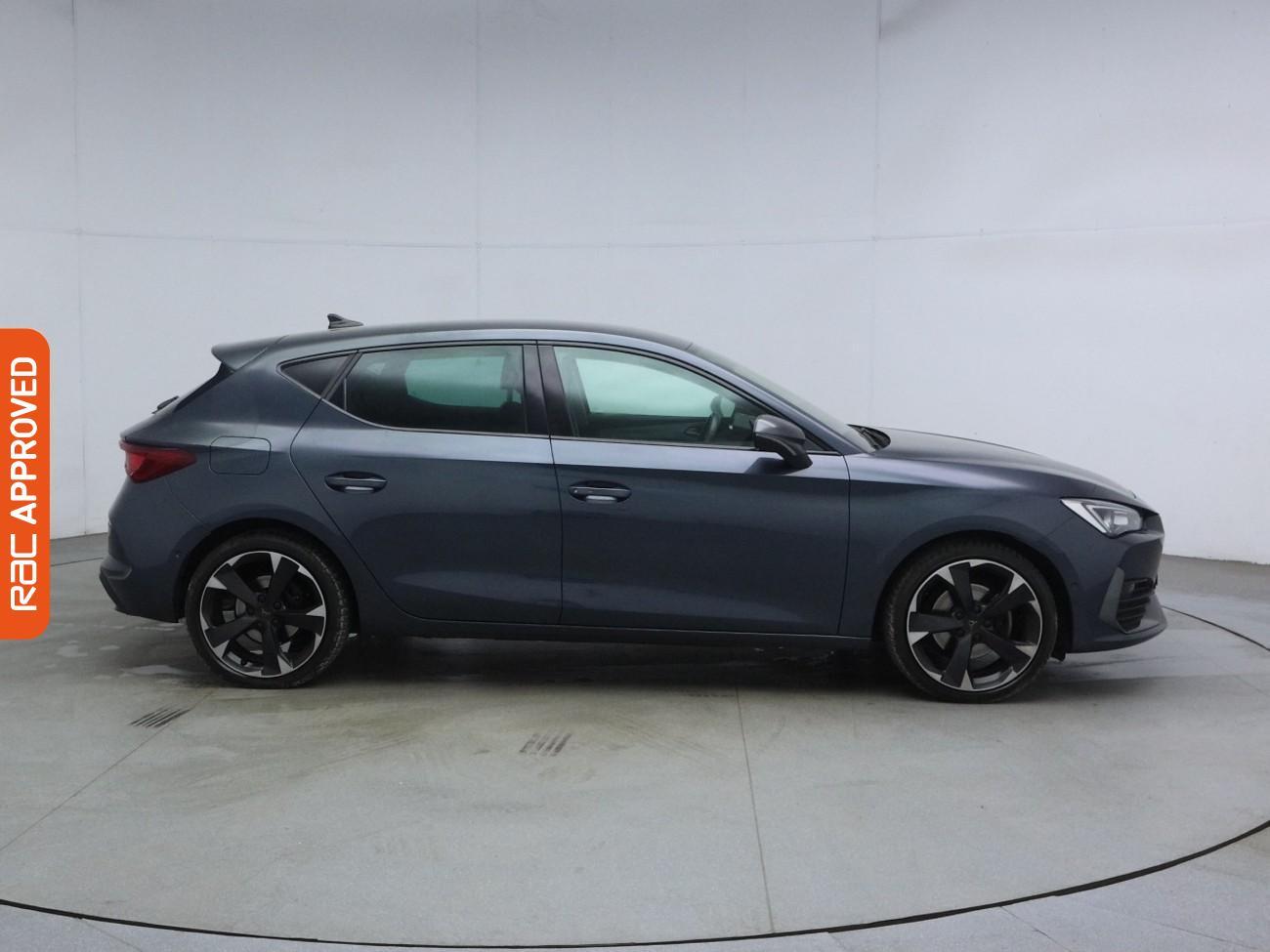 Cupra Leon view 6