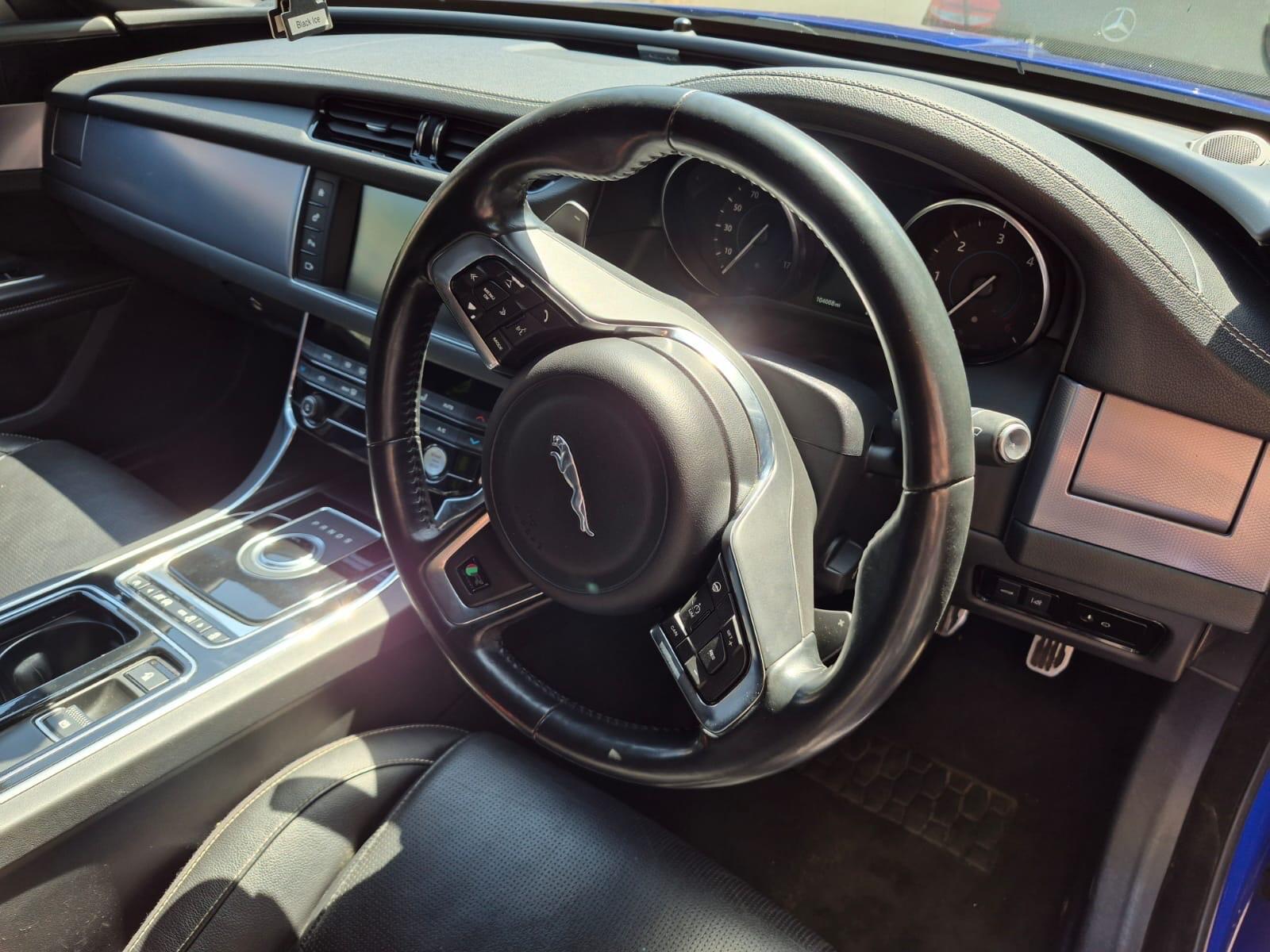 Jaguar XF view 2
