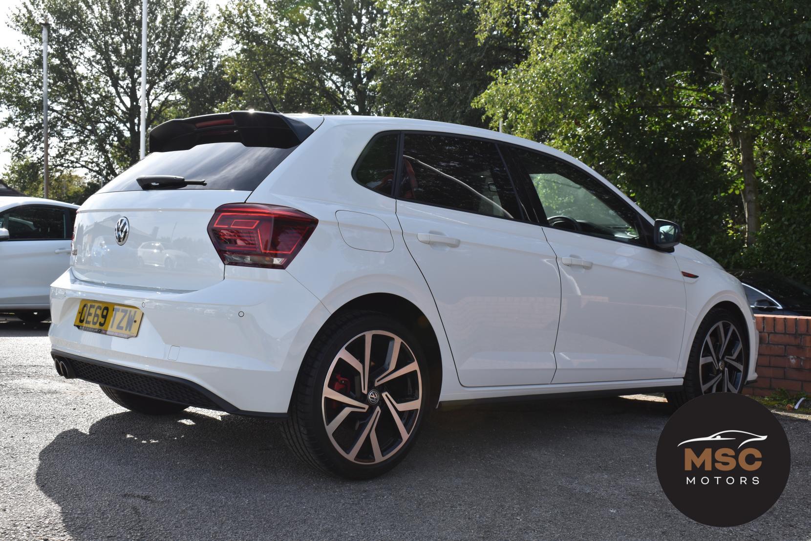 Volkswagen Polo view 18