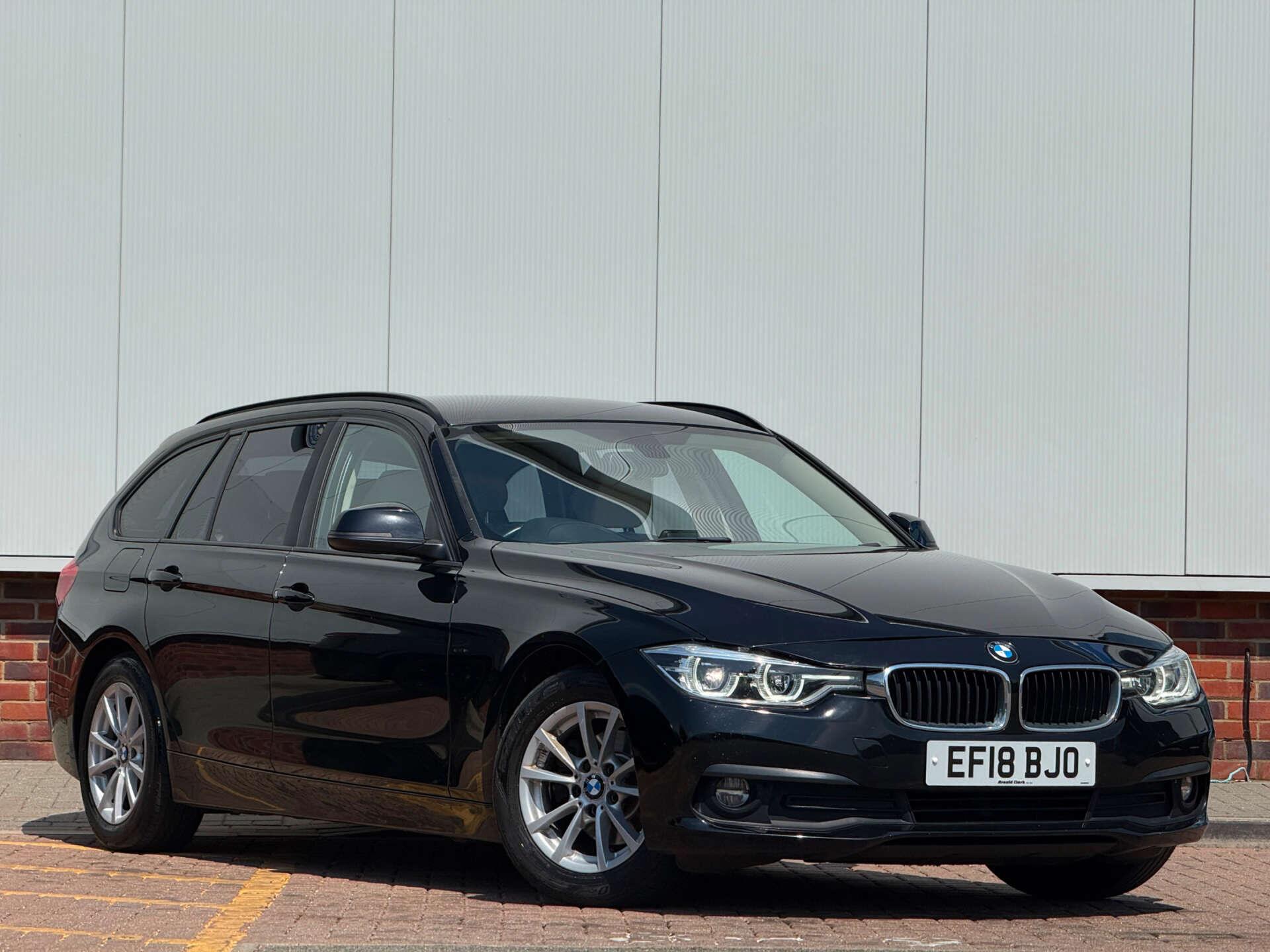 BMW 3 Series view 6