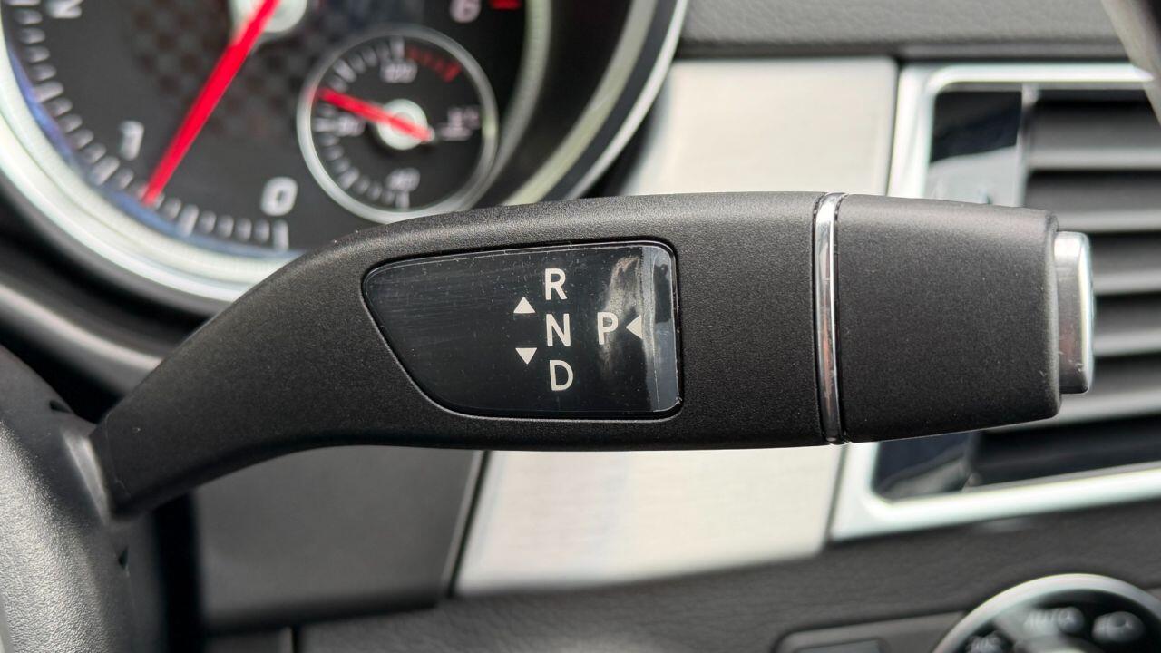 Mercedes-Benz Gle view 21