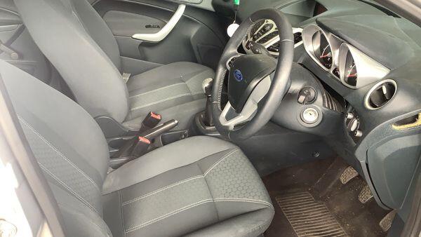 Ford Fiesta view 6