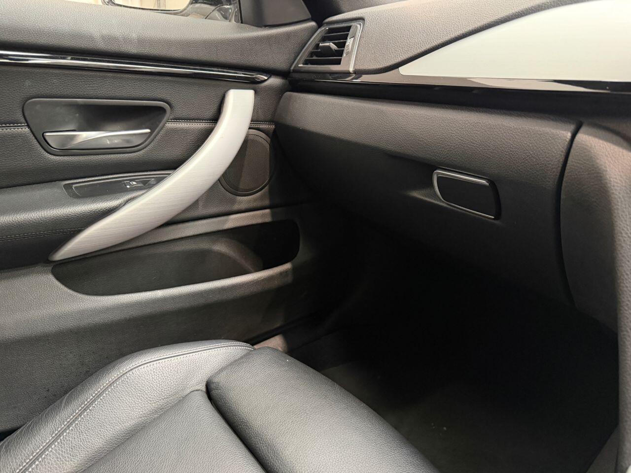 BMW 4 Series Gran Coupe view 40