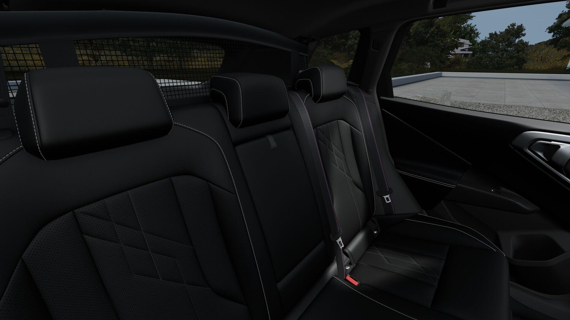 BMW X3 view 11