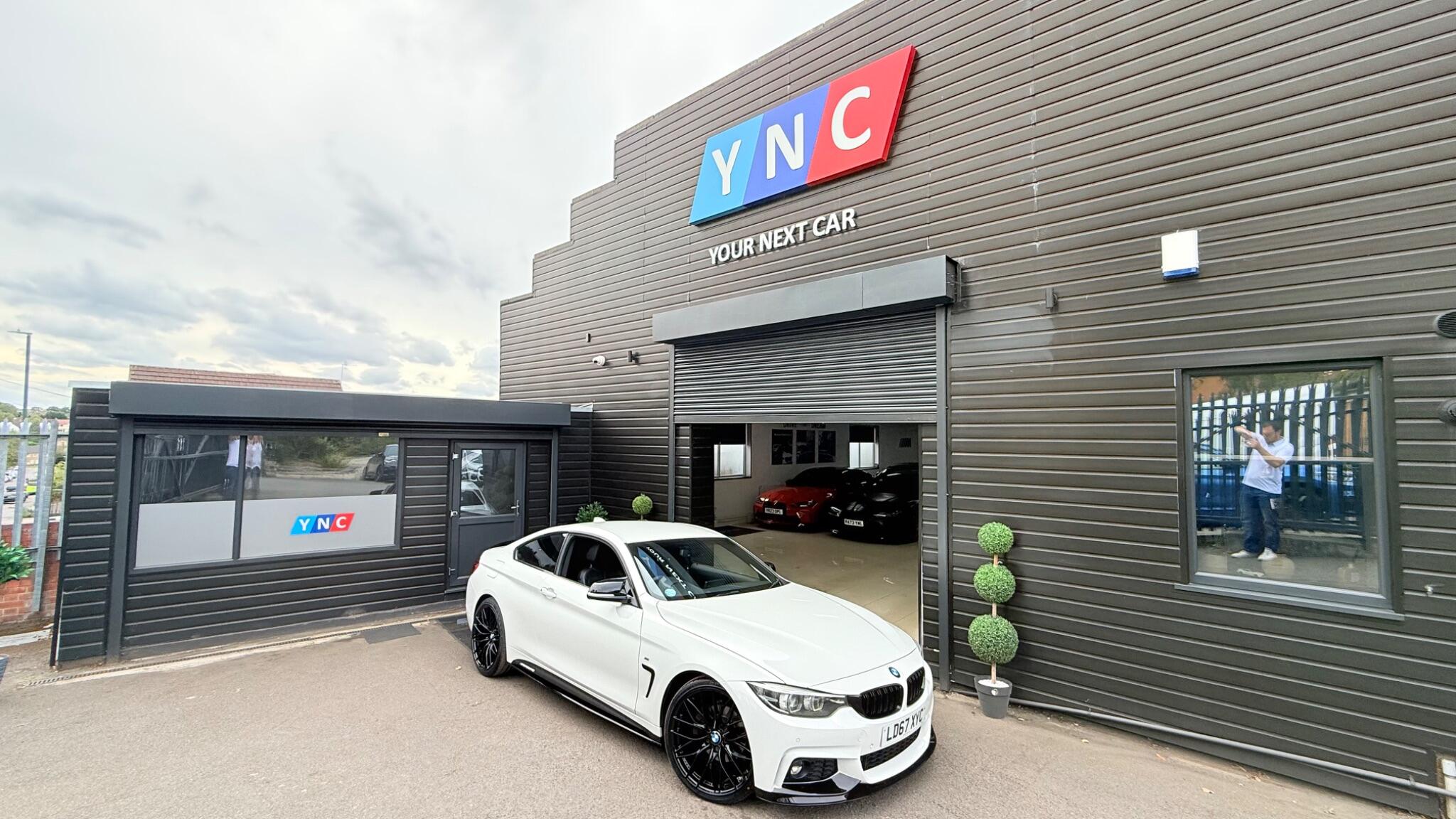 BMW 4 Series view 12