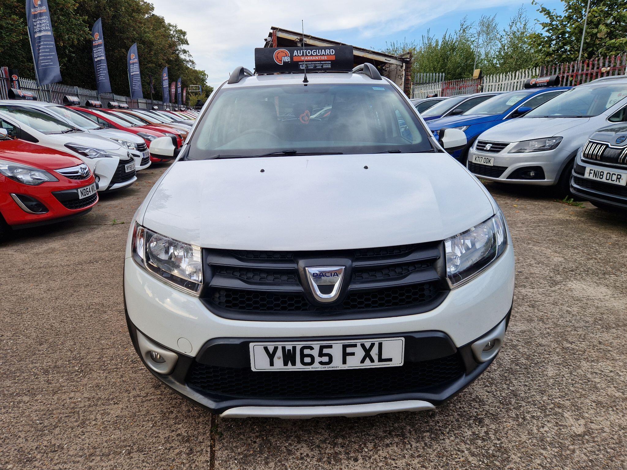 Dacia Sandero view 8