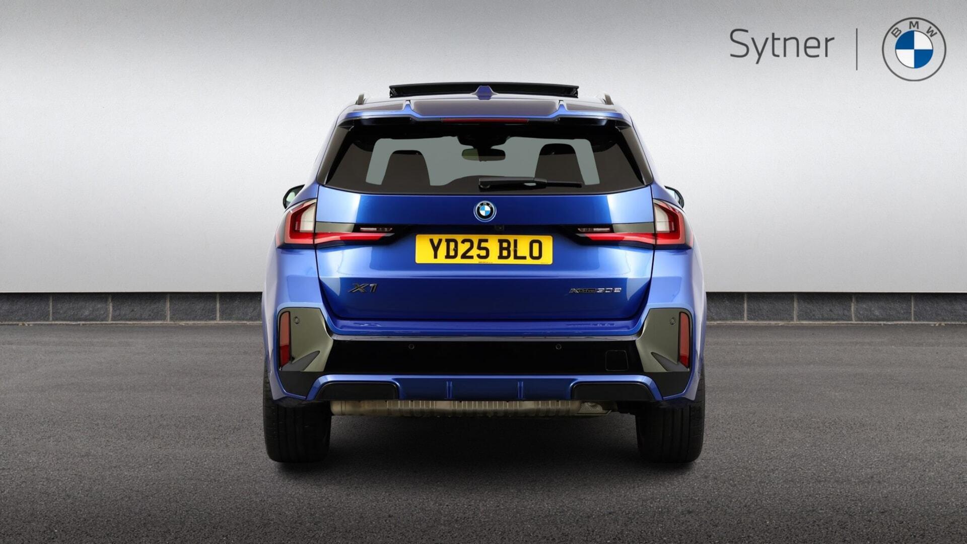 BMW X1 view 15