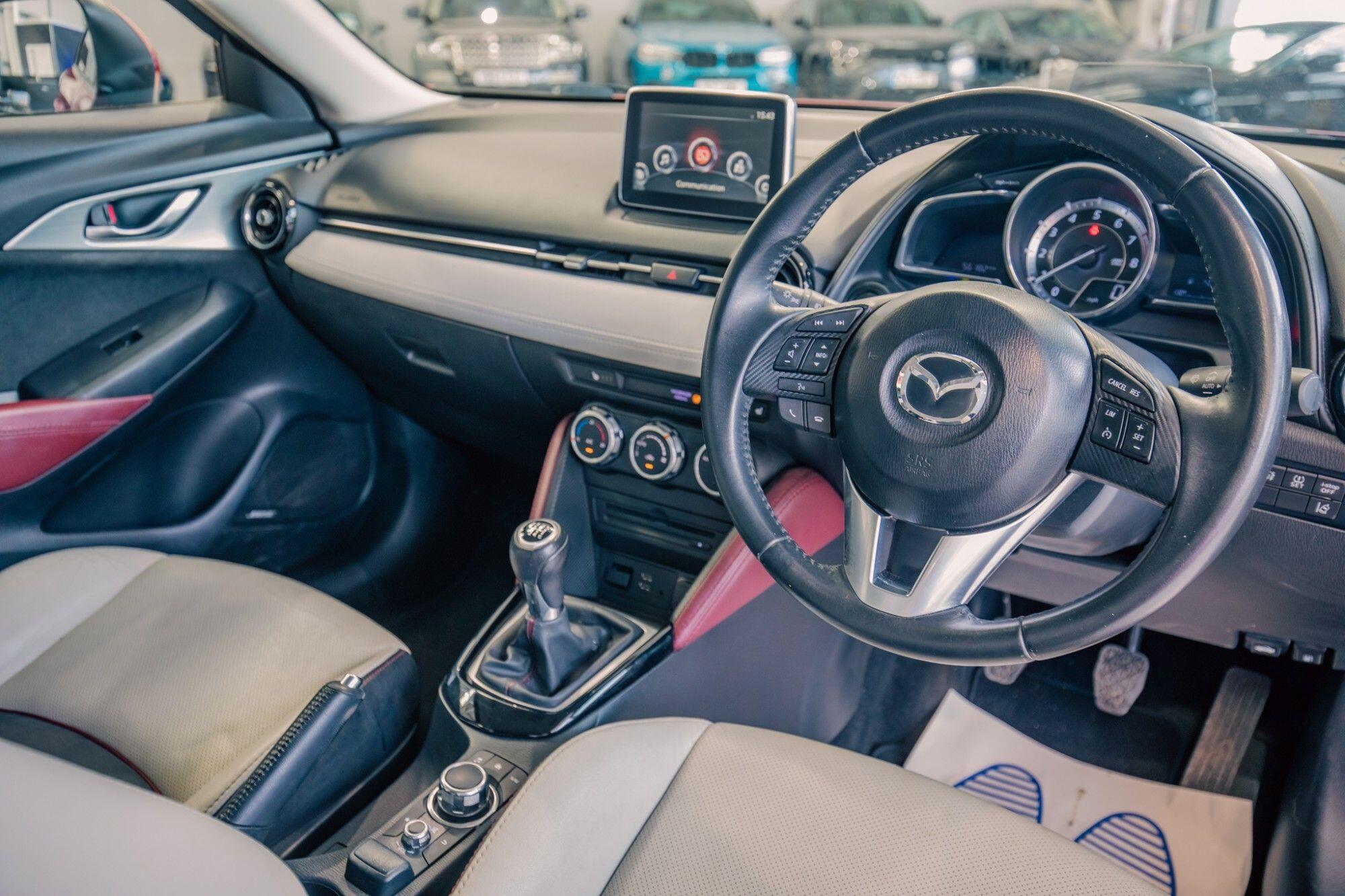 Mazda CX-3 view 2