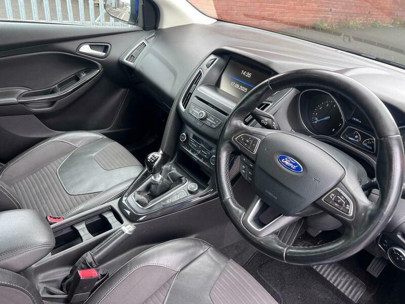 2014 Ford Focus image 58