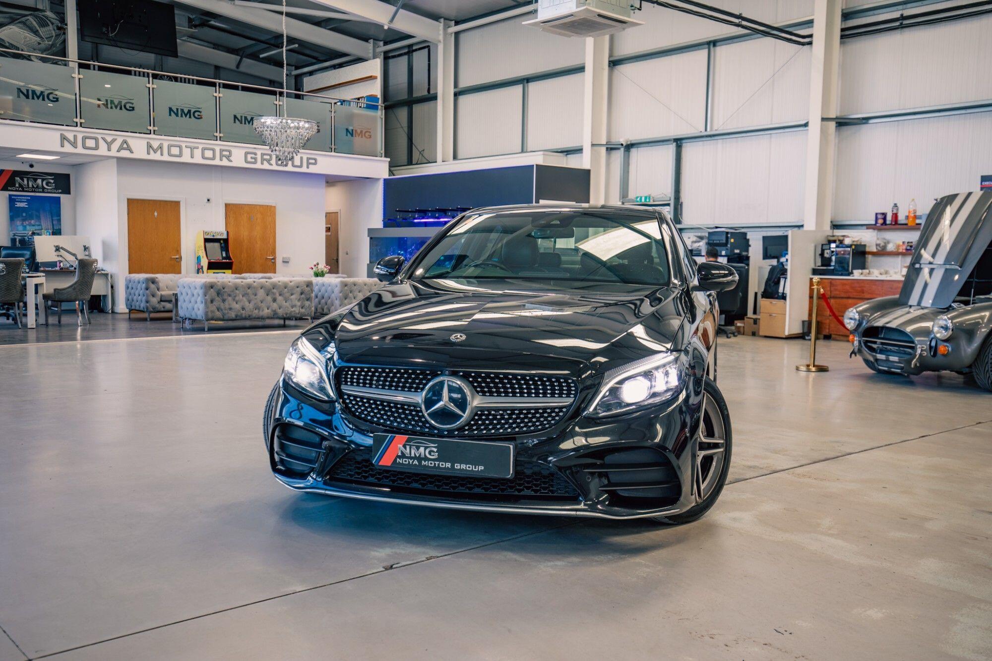 Mercedes-Benz C-Class view 4