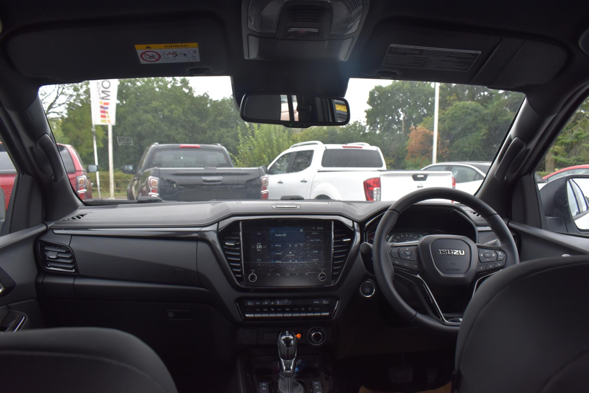 D-Max - 1.9 TD V-Cross Auto 4WD Euro 6 (s/s) 4dr - Image 15