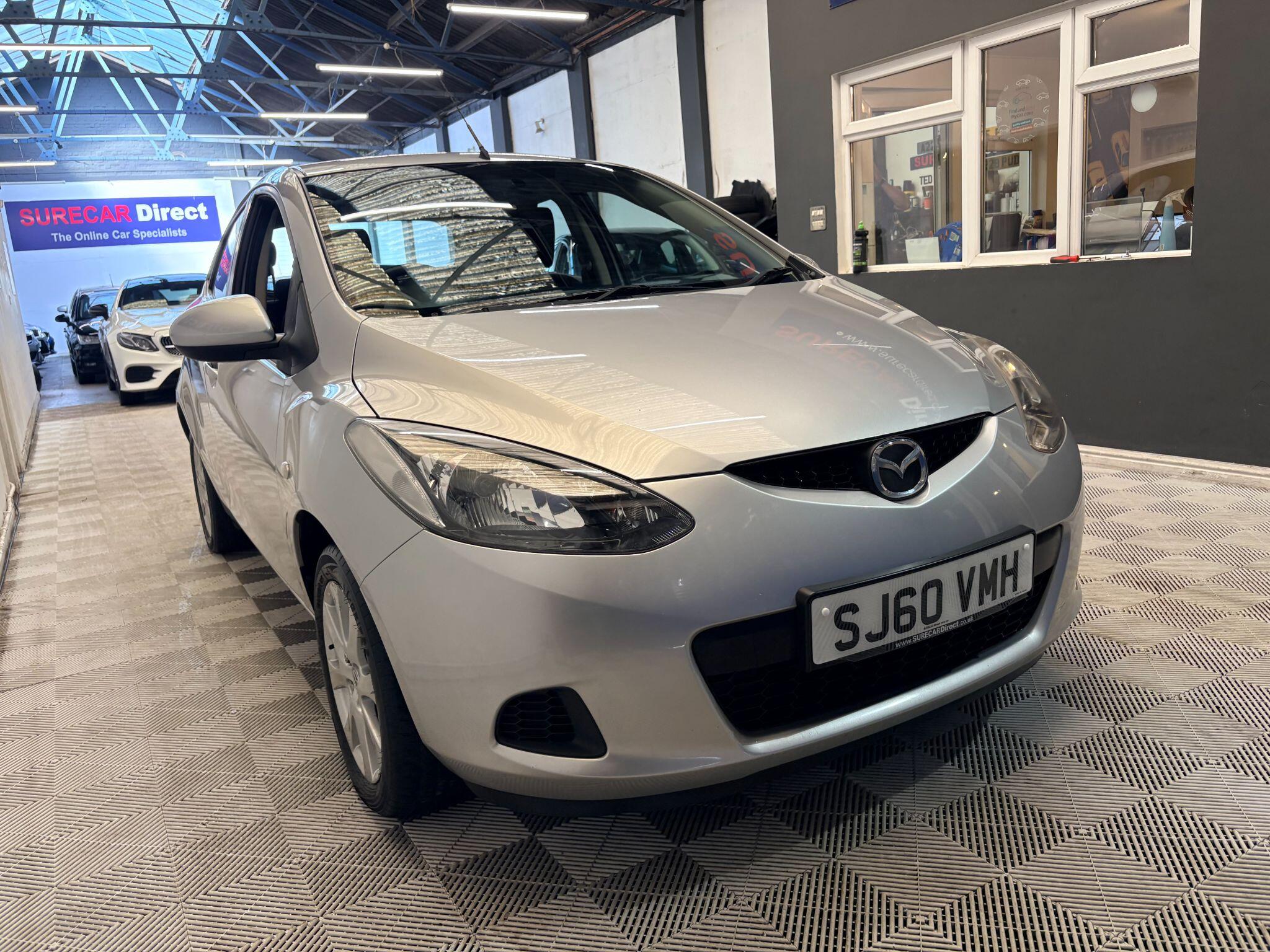 Mazda Mazda2 view 16