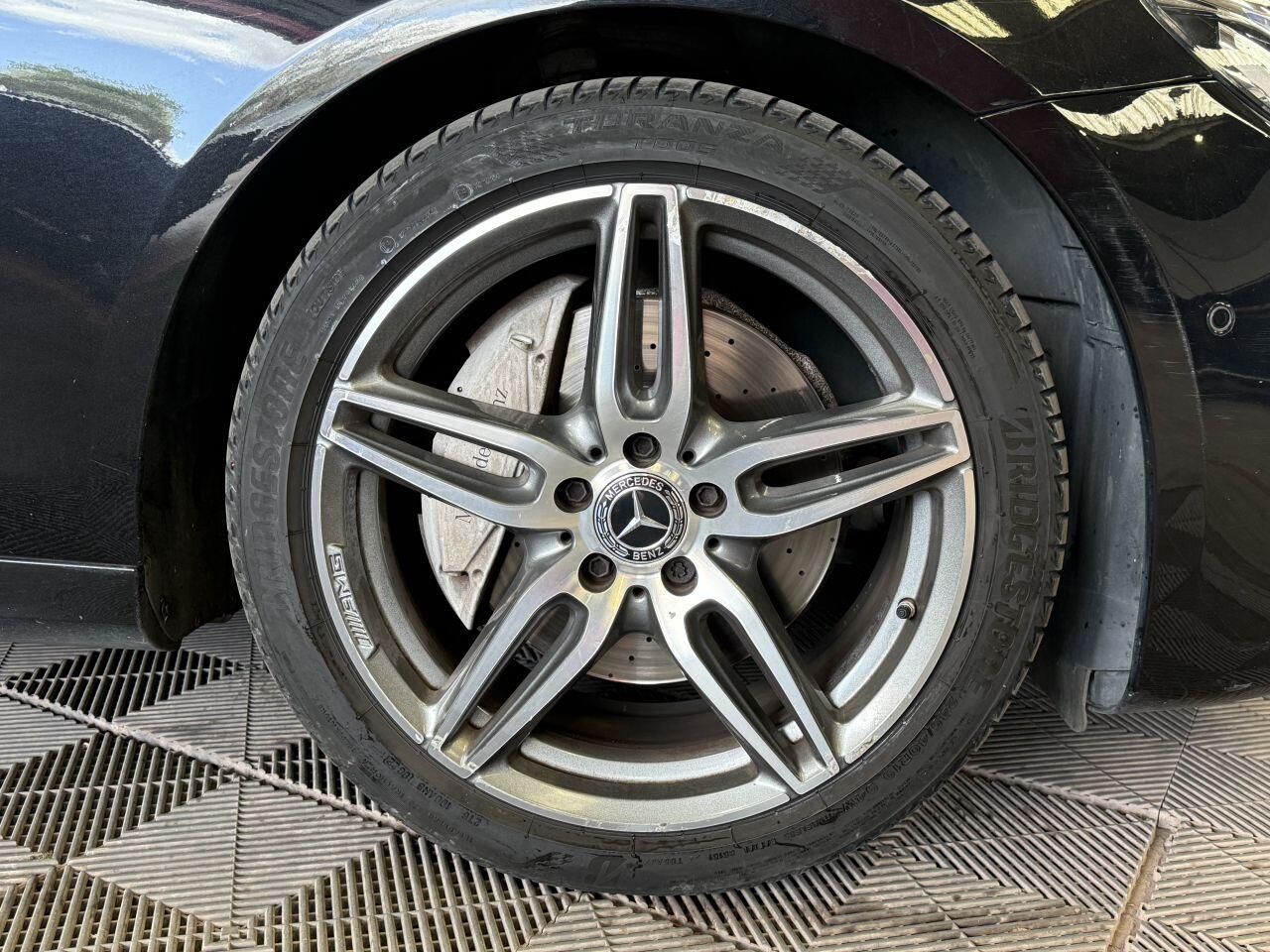 Mercedes-Benz E Class view 18