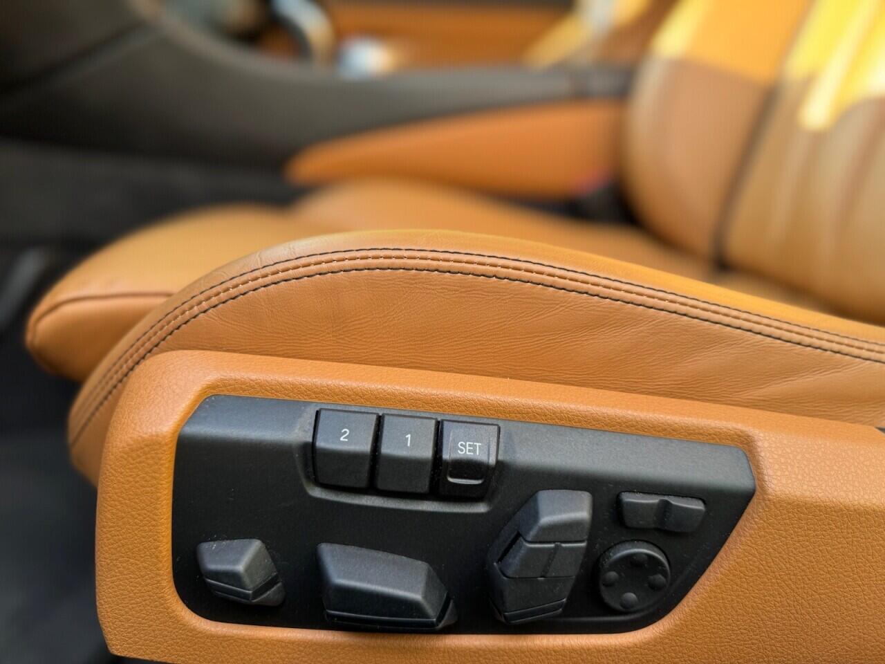 BMW 6 Series view 31