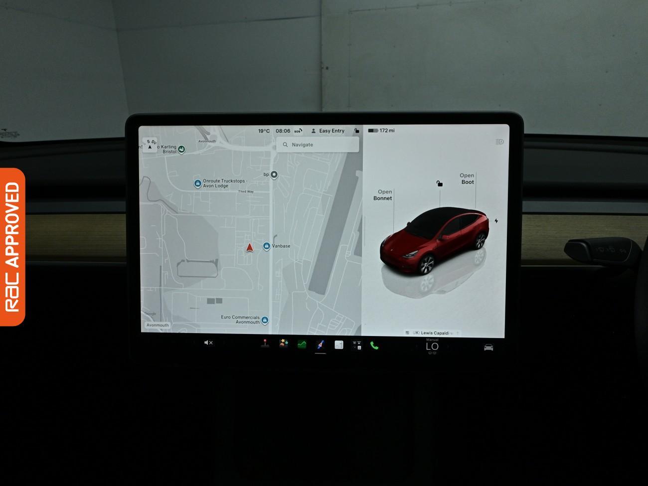Tesla Model Y view 20