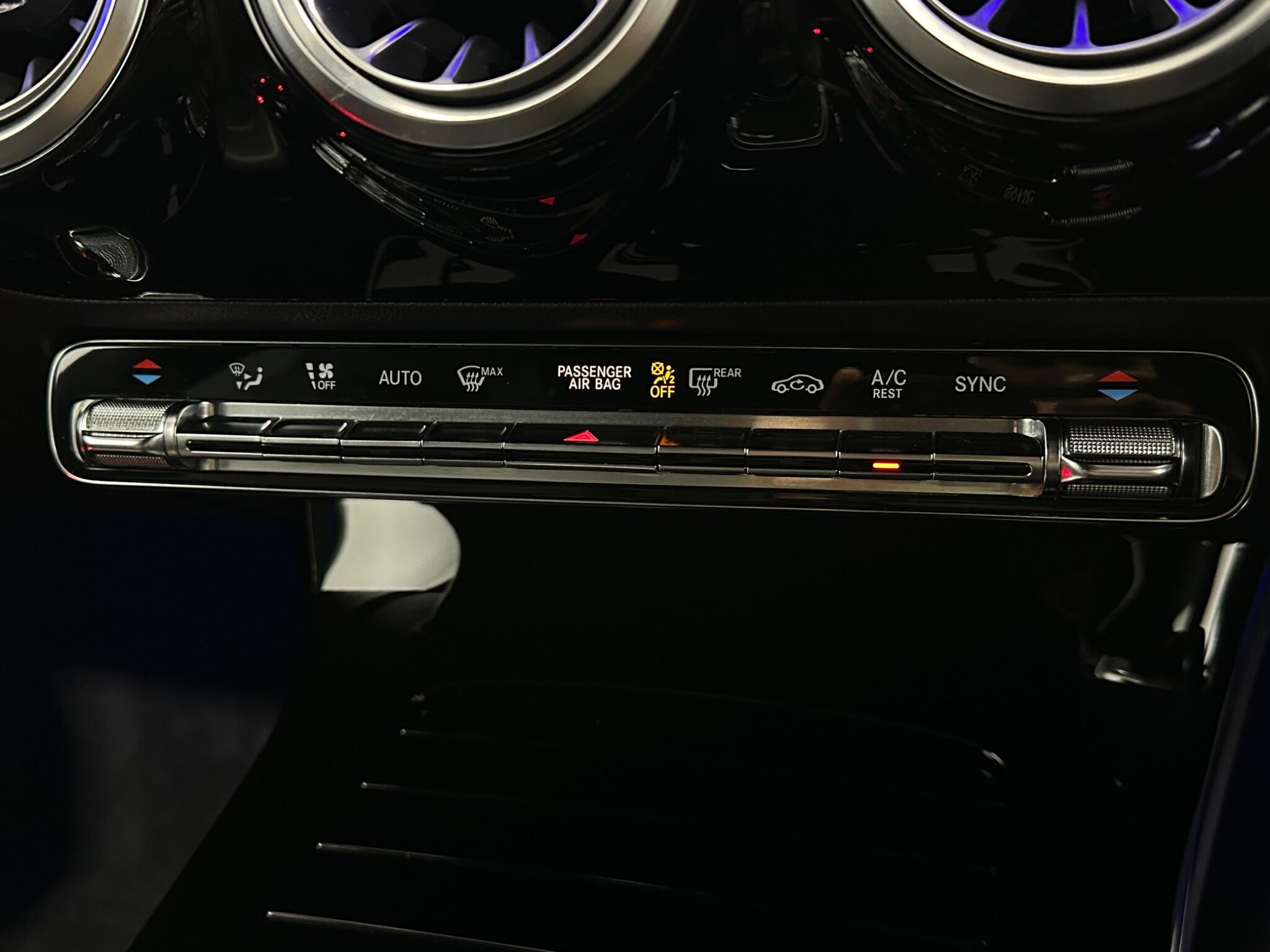 Mercedes-Benz Cla view 23