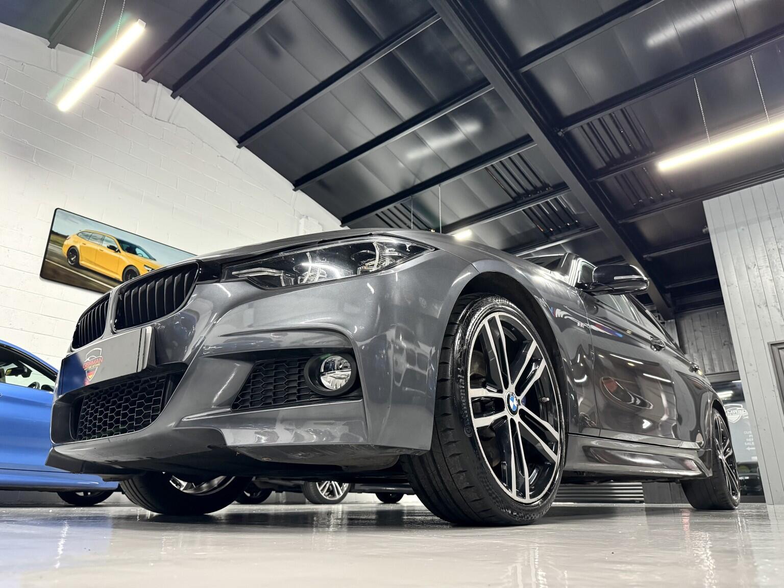 BMW 3 Series view 9
