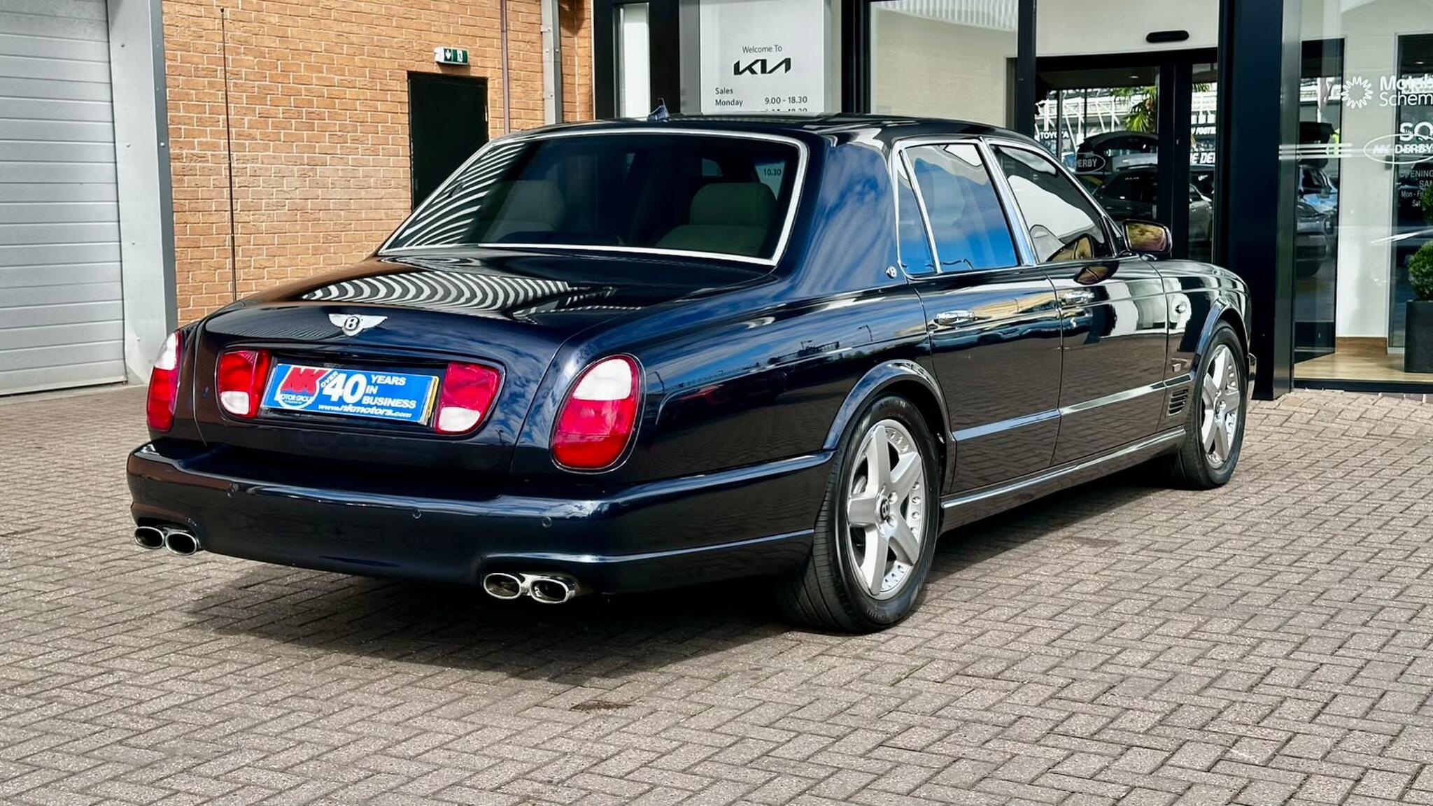 Bentley Arnage view 22