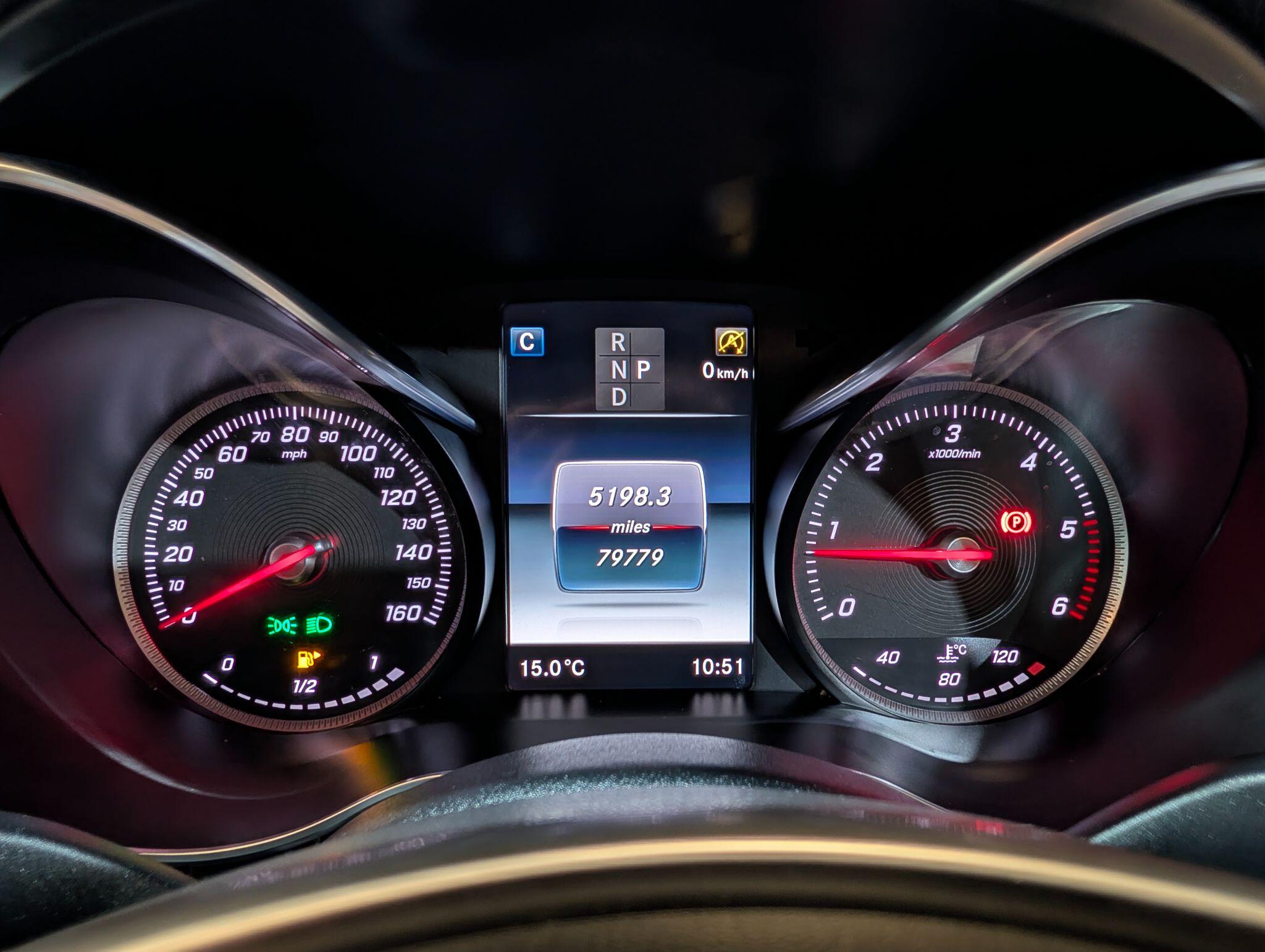 Mercedes-Benz C Class view 9