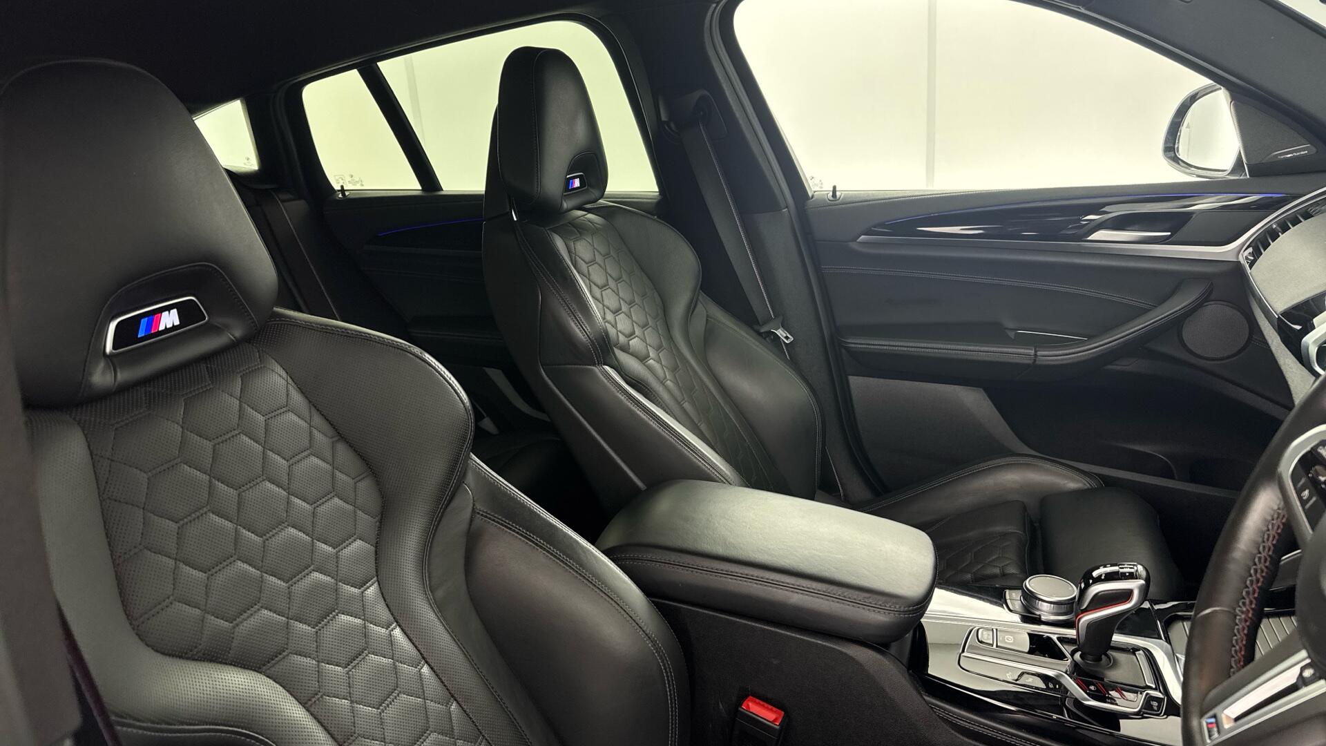 BMW X4 M view 16
