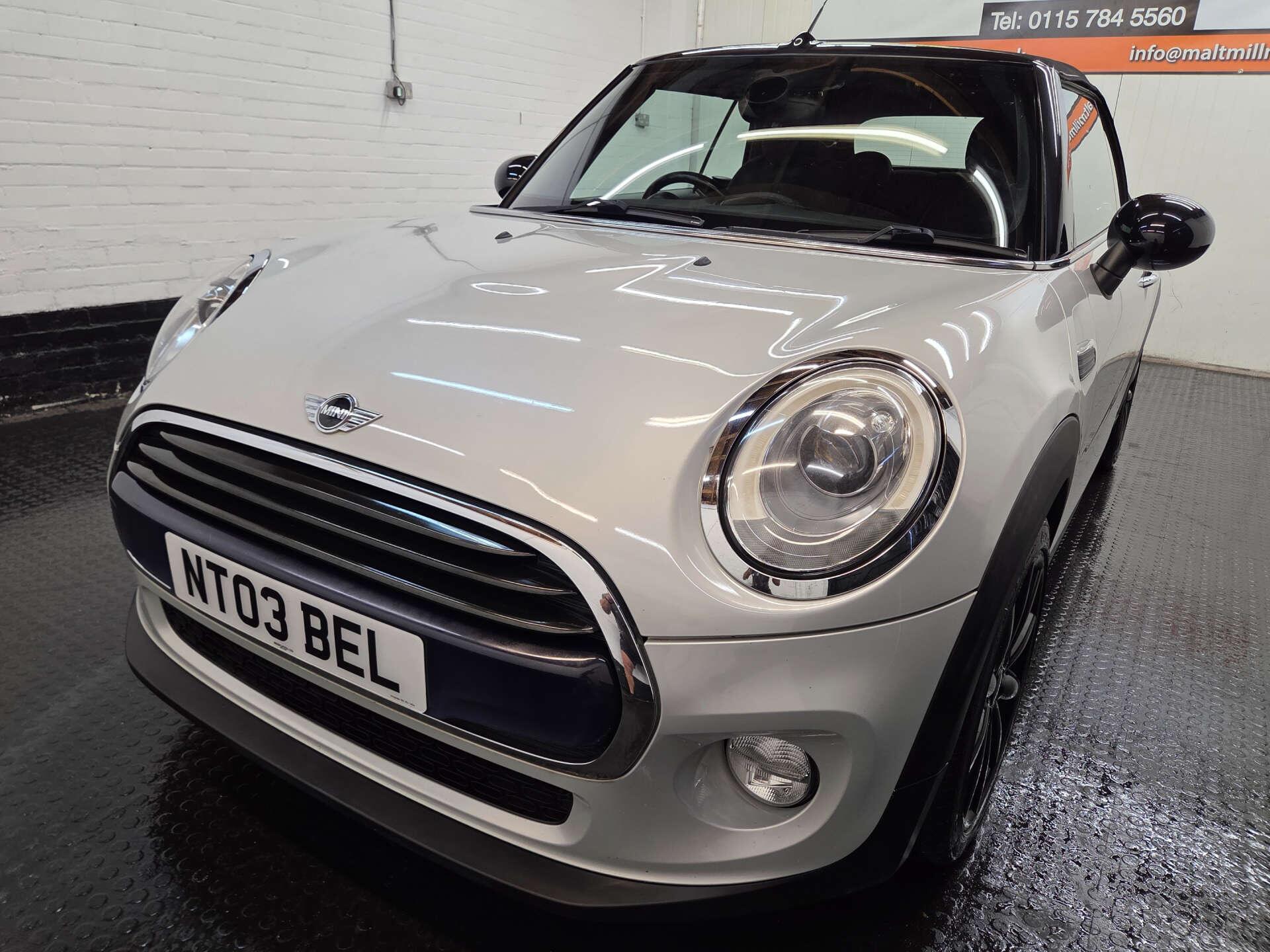 Mini Convertible view 4