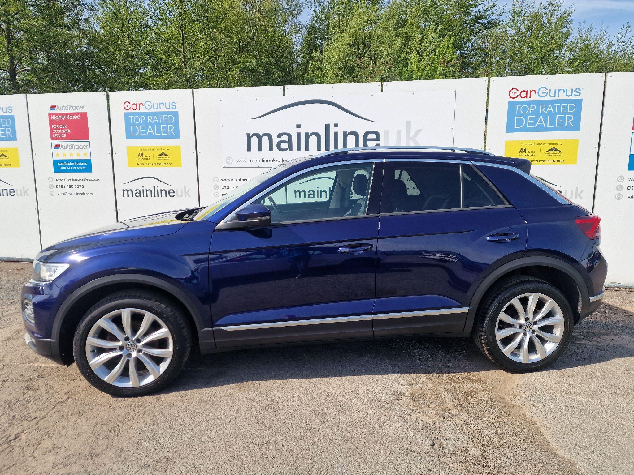 Volkswagen T-Roc view 25