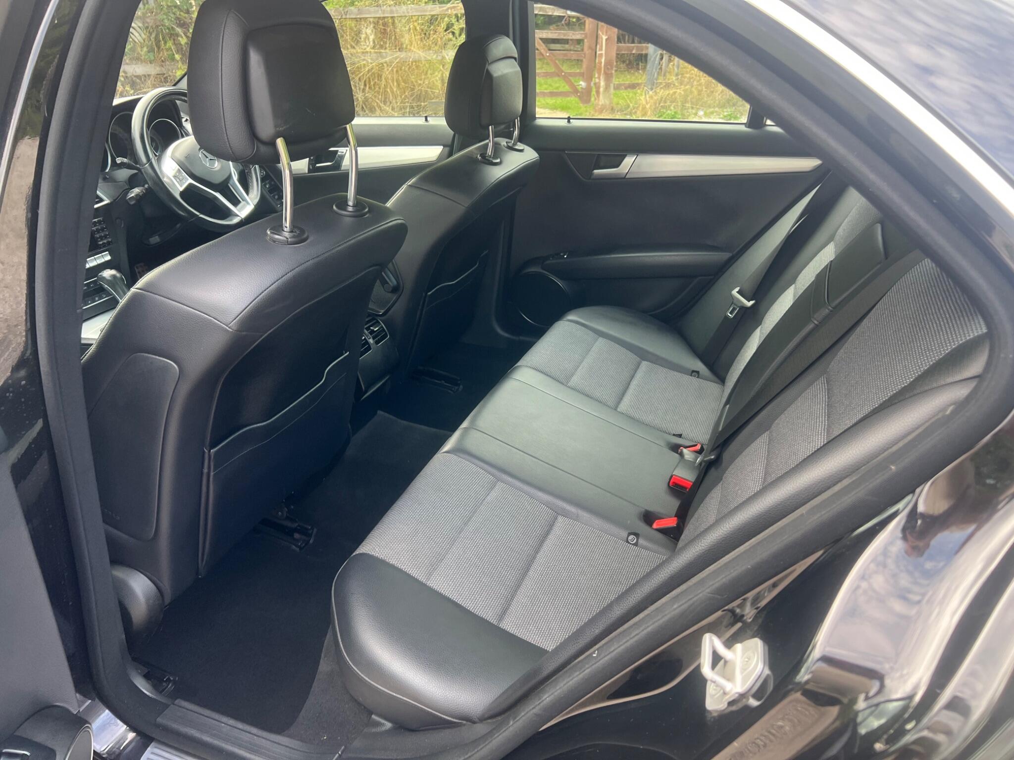 Mercedes-Benz C Class view 14
