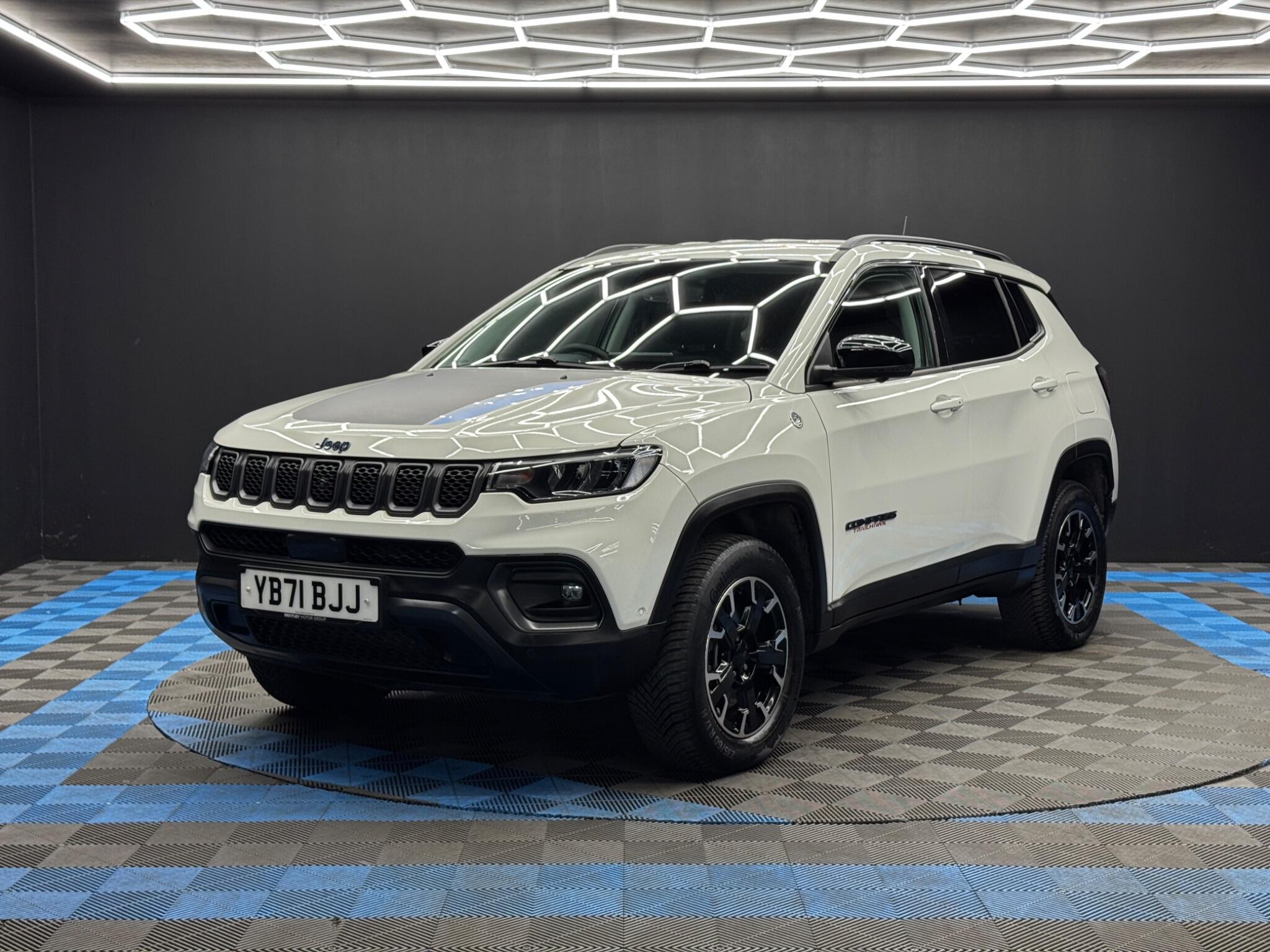 Jeep Compass view 3