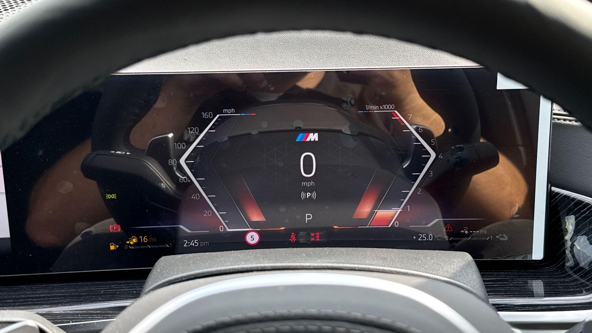 BMW X5 view 9