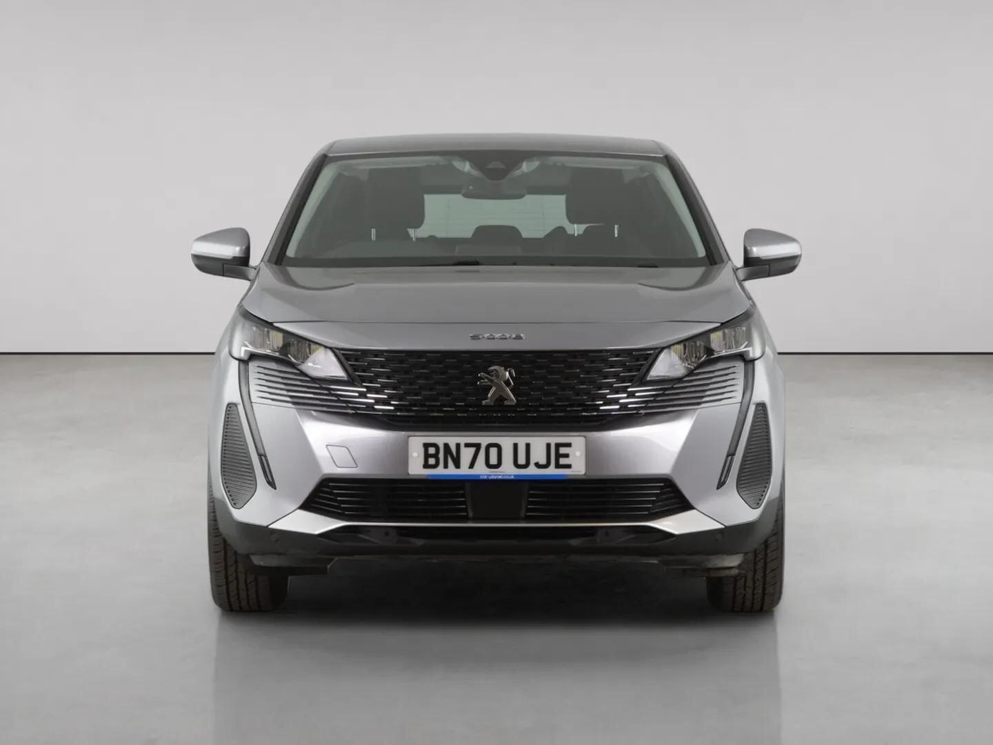 Peugeot 5008 view 5