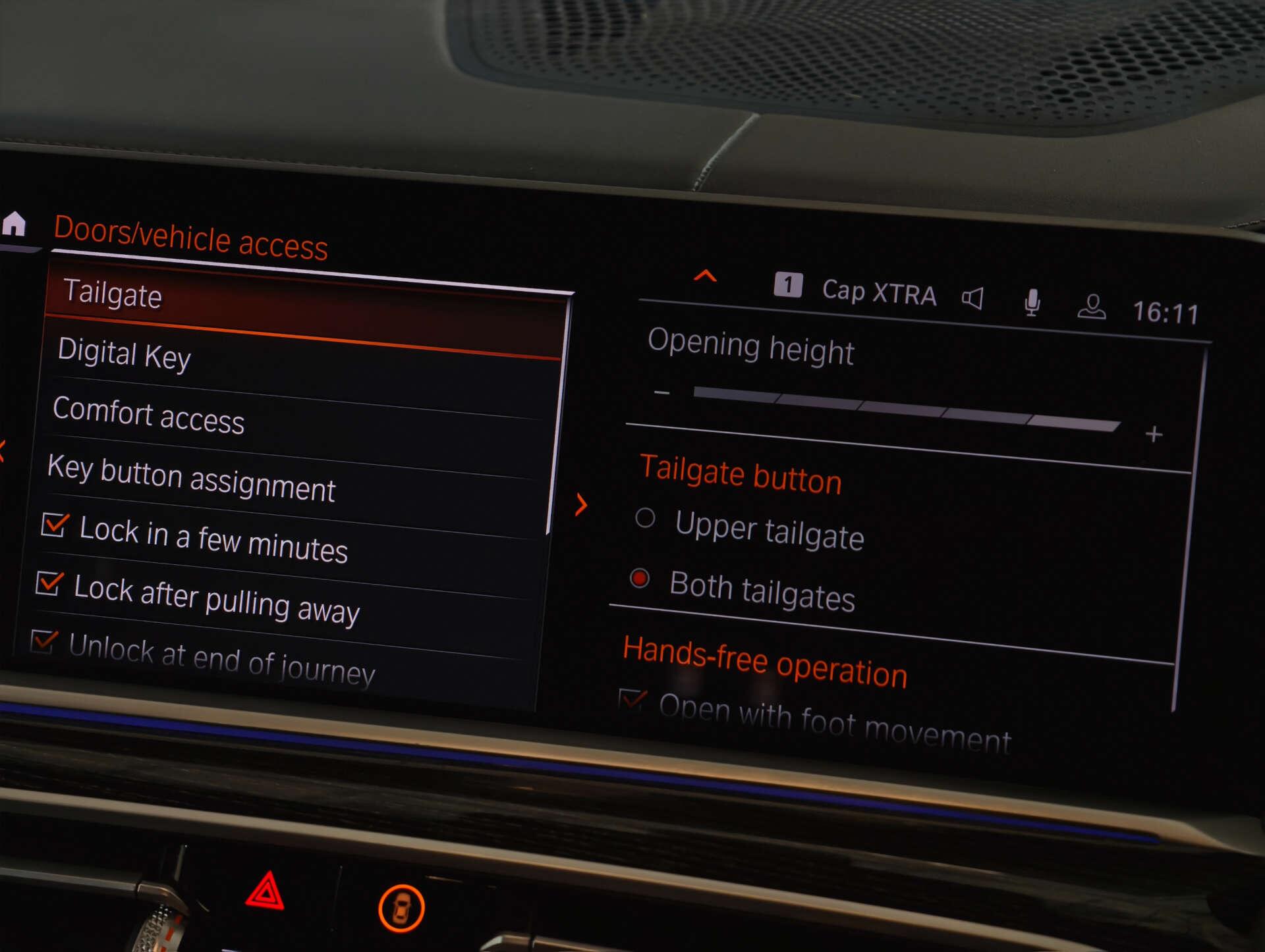 BMW X7 view 70
