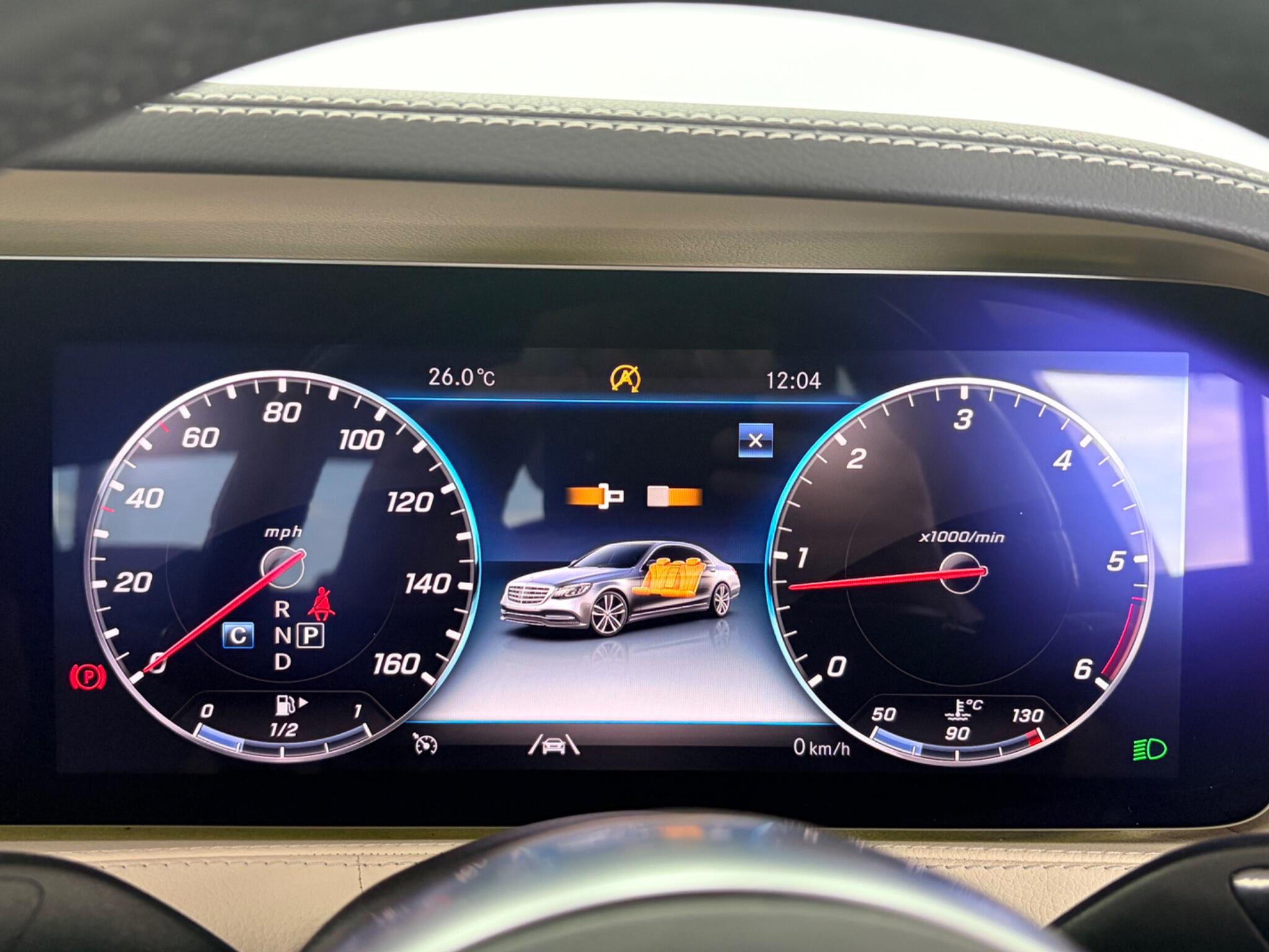 Mercedes-Benz S-Class view 28