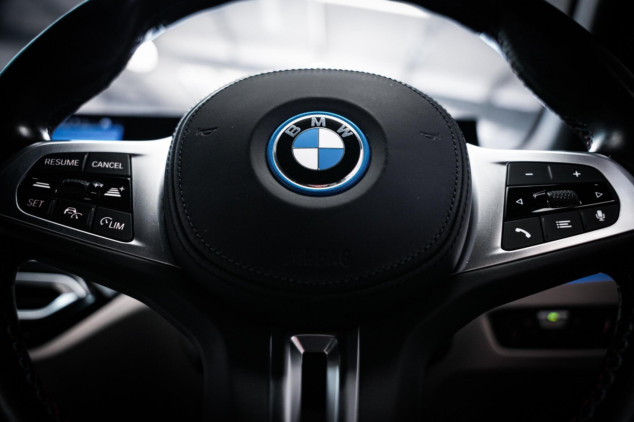 BMW I4 view 44