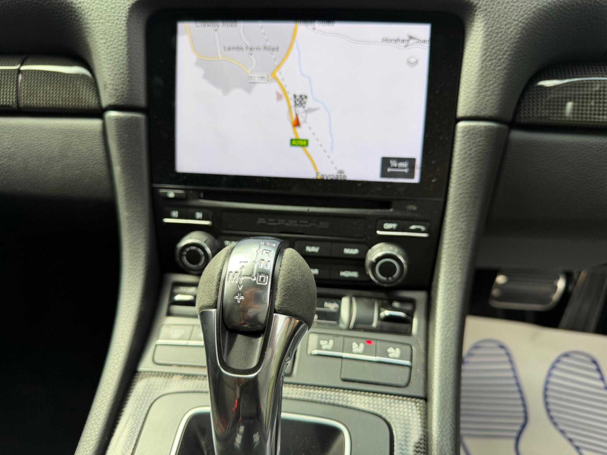 Porsche Cayman view 13