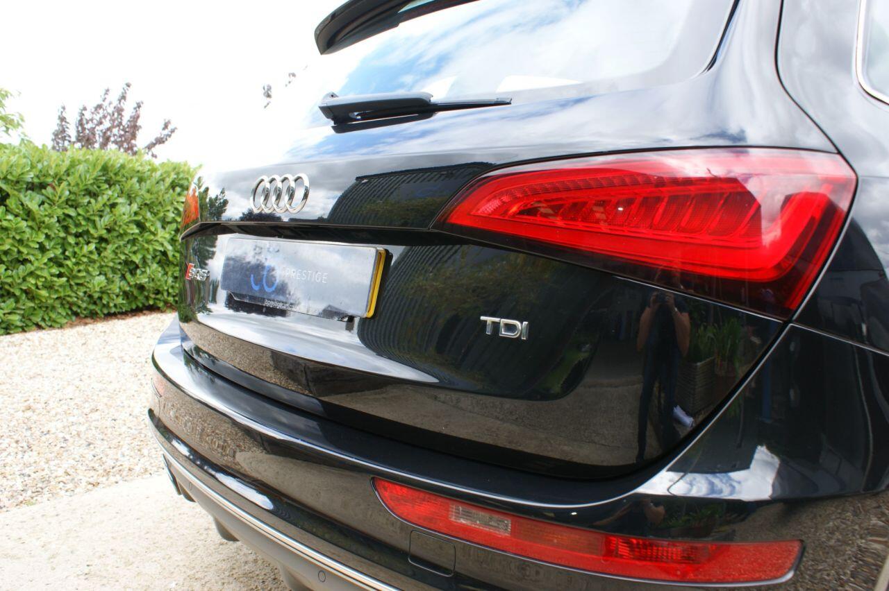 Audi SQ5 view 17