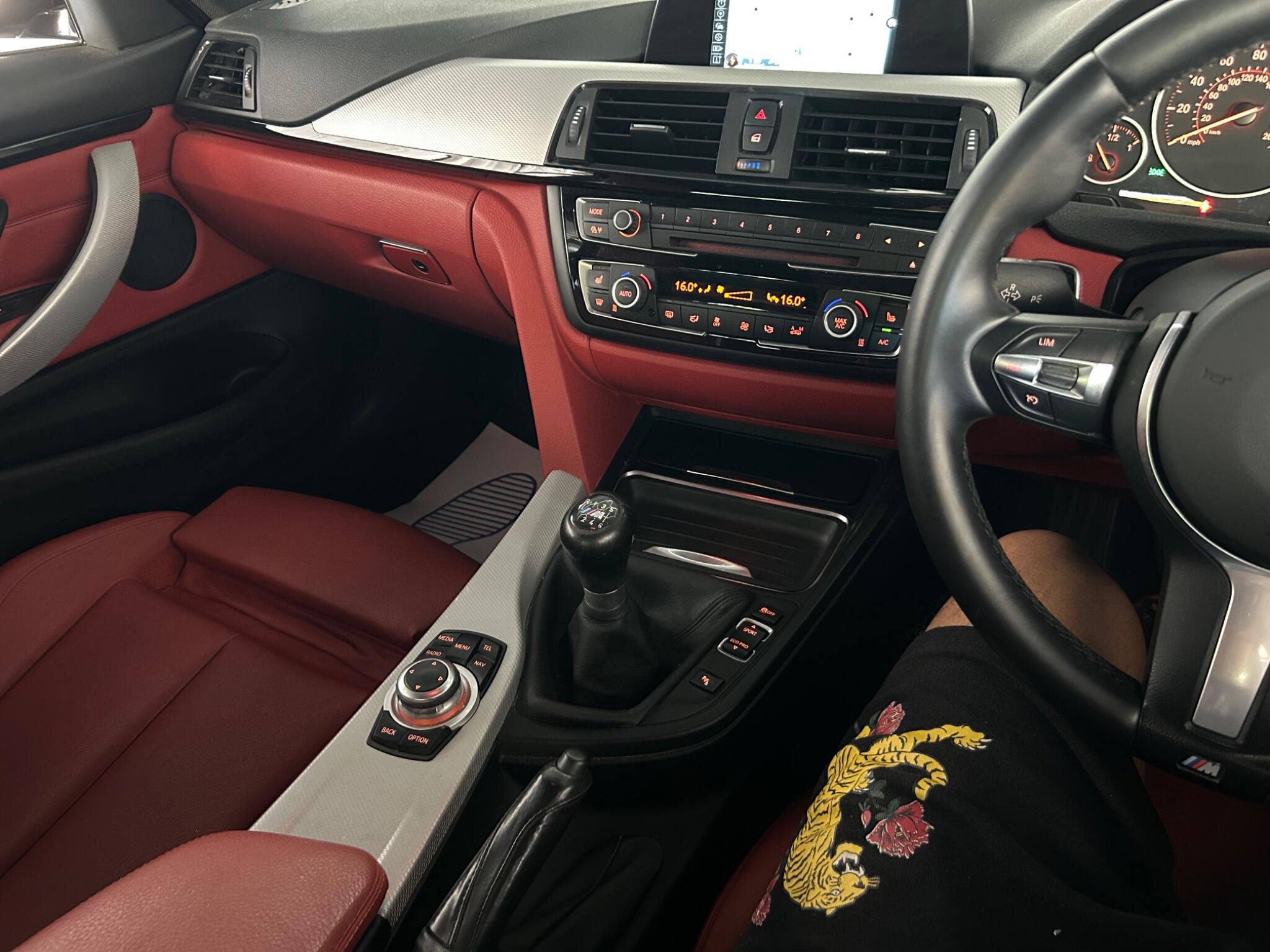 BMW 4 Series view 18