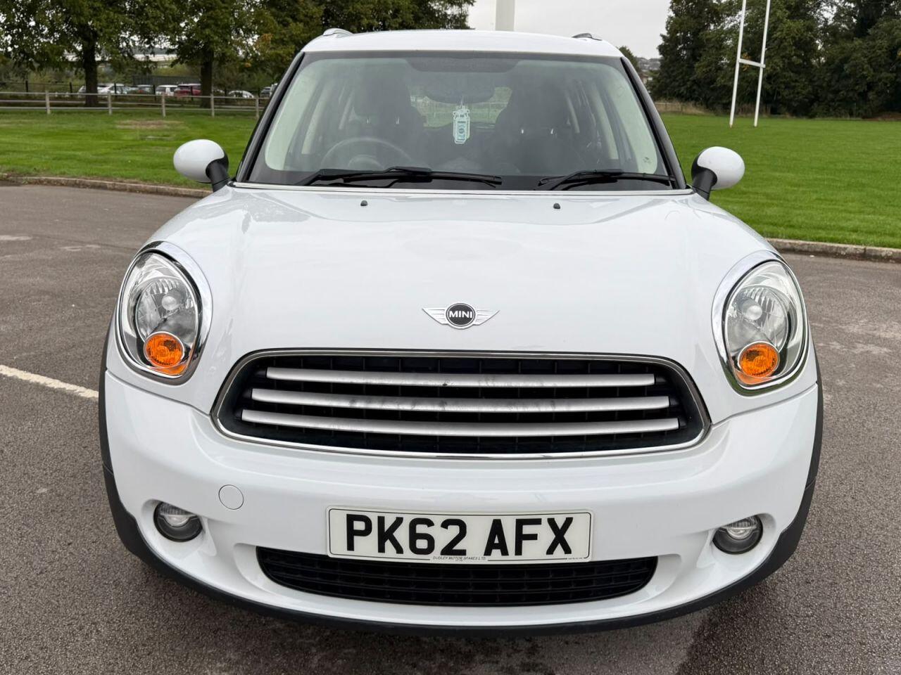 Mini Countryman view 4