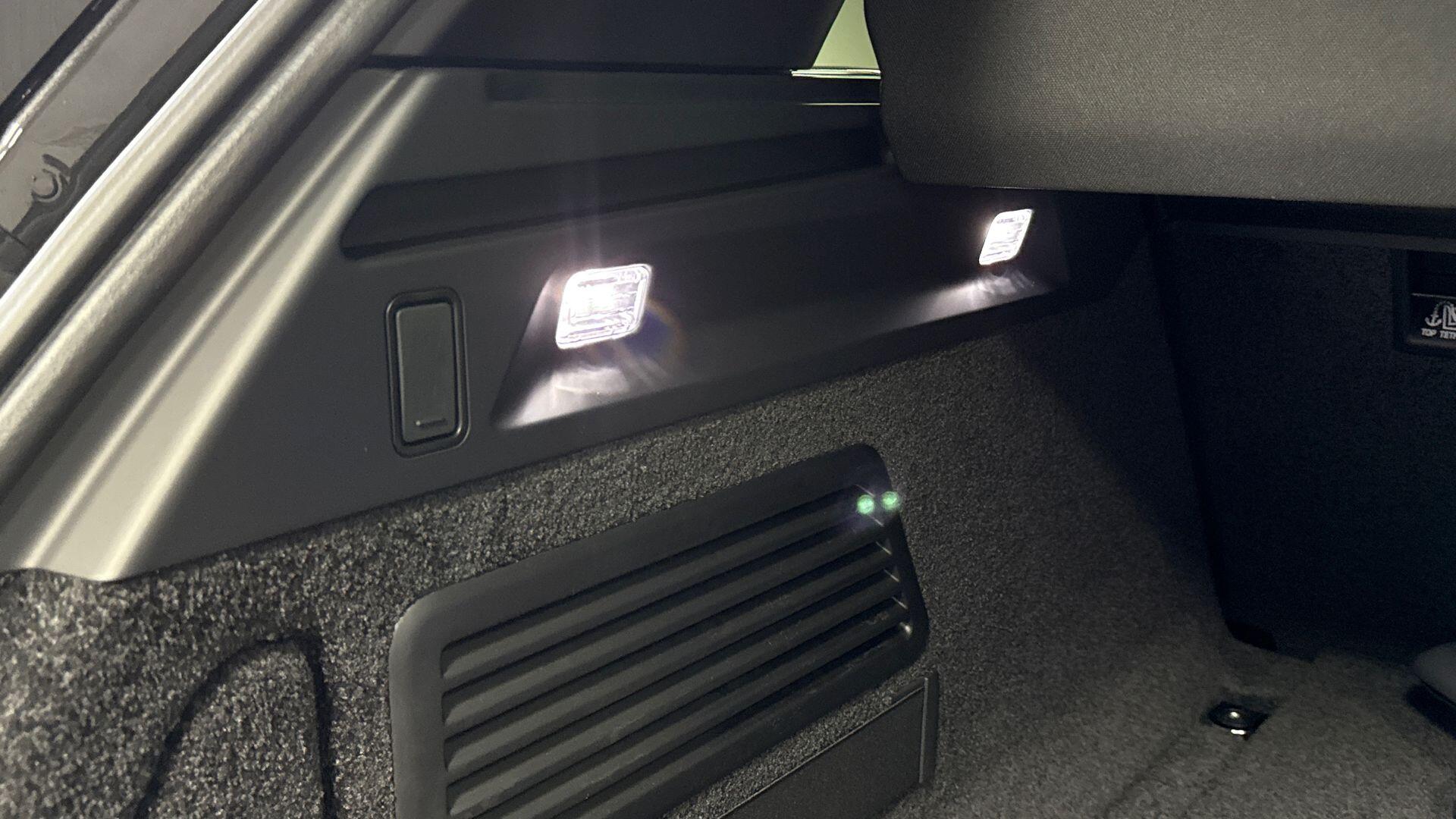Land Rover Range Rover view 27
